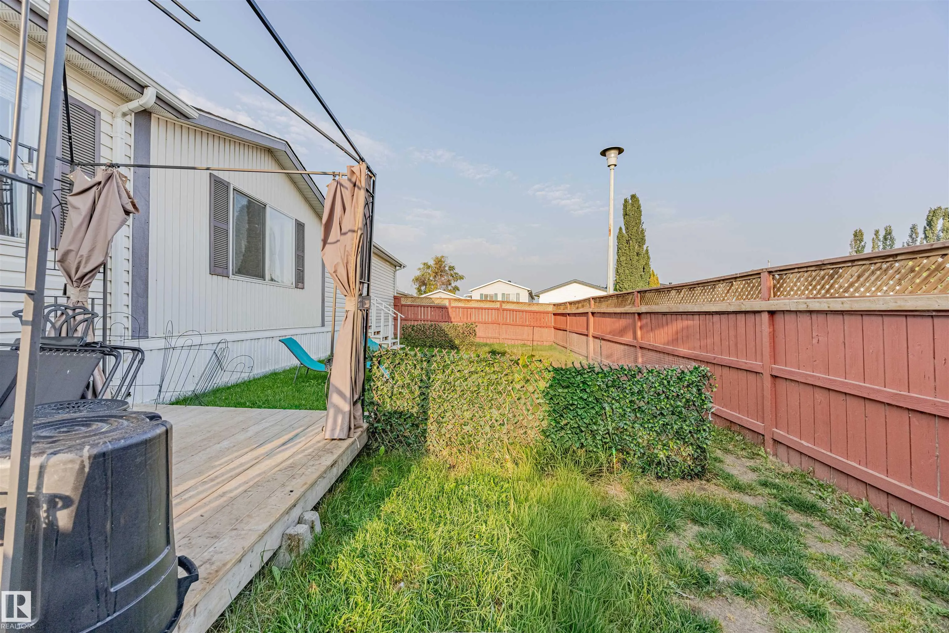 3338 Lakeview Road