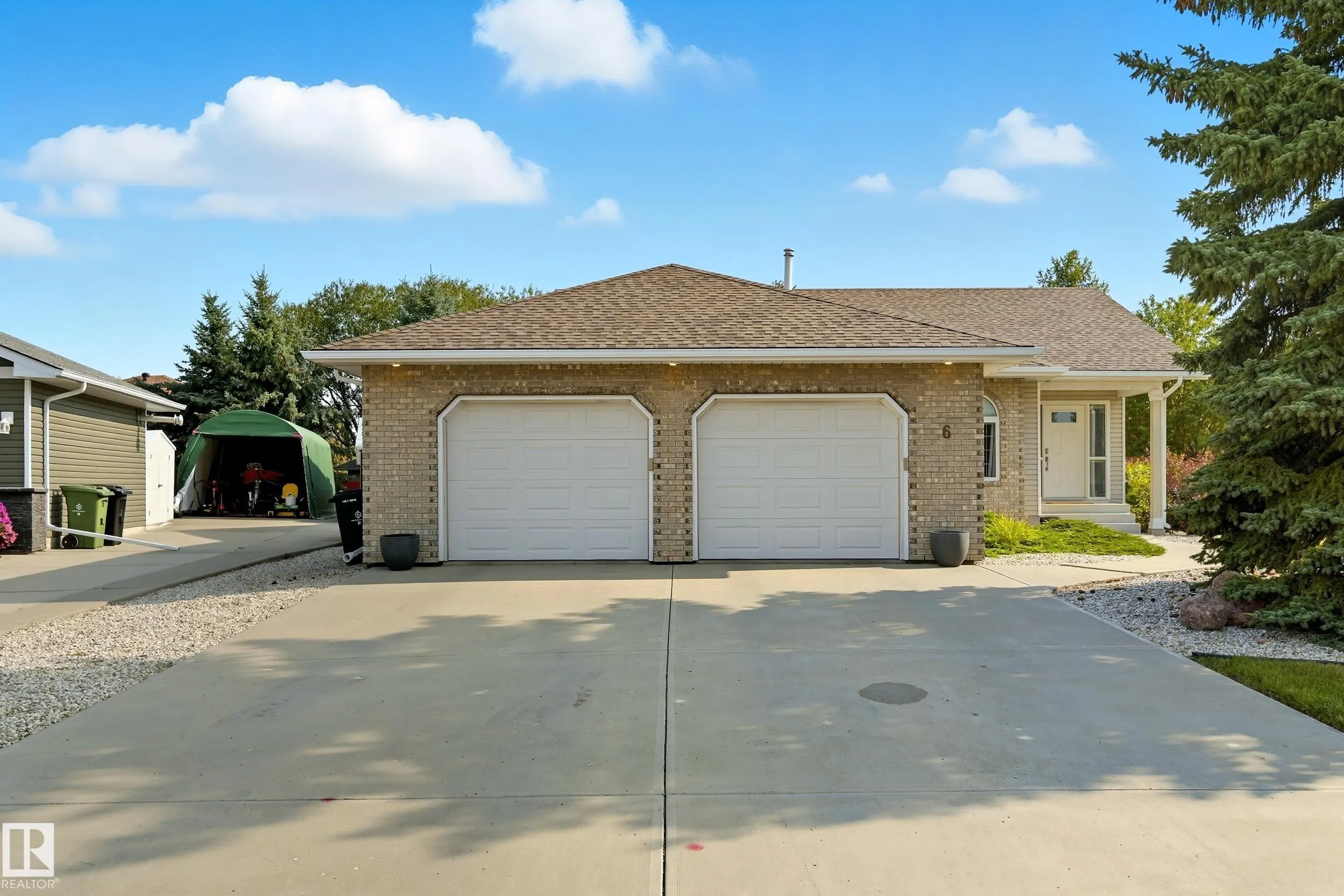 6 PARKWEST Court
