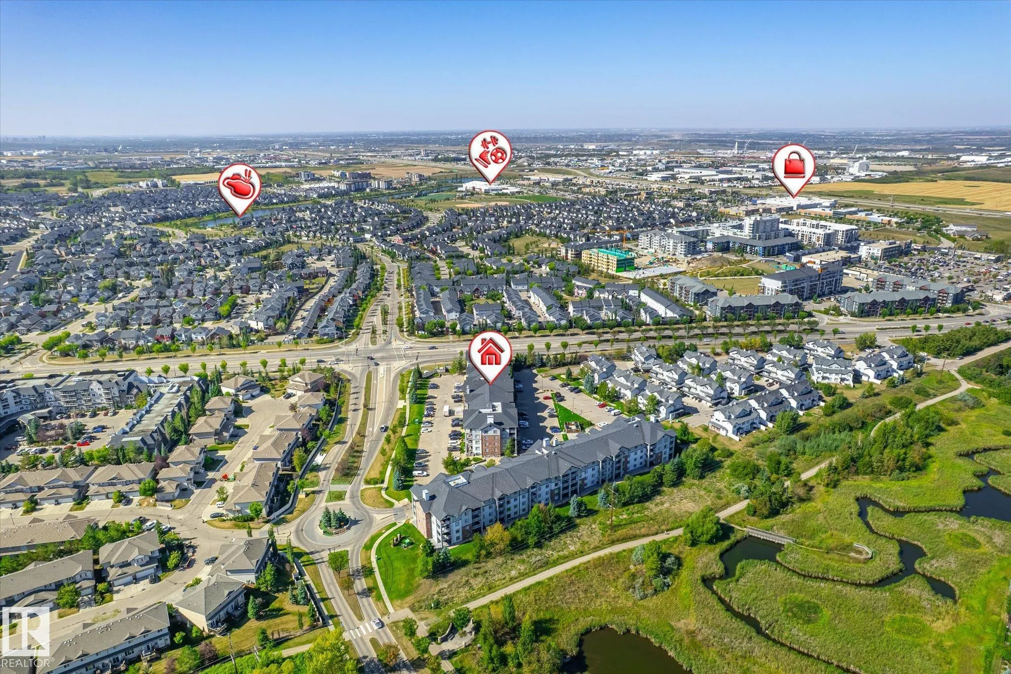 40 SUMMERWOOD Boulevard