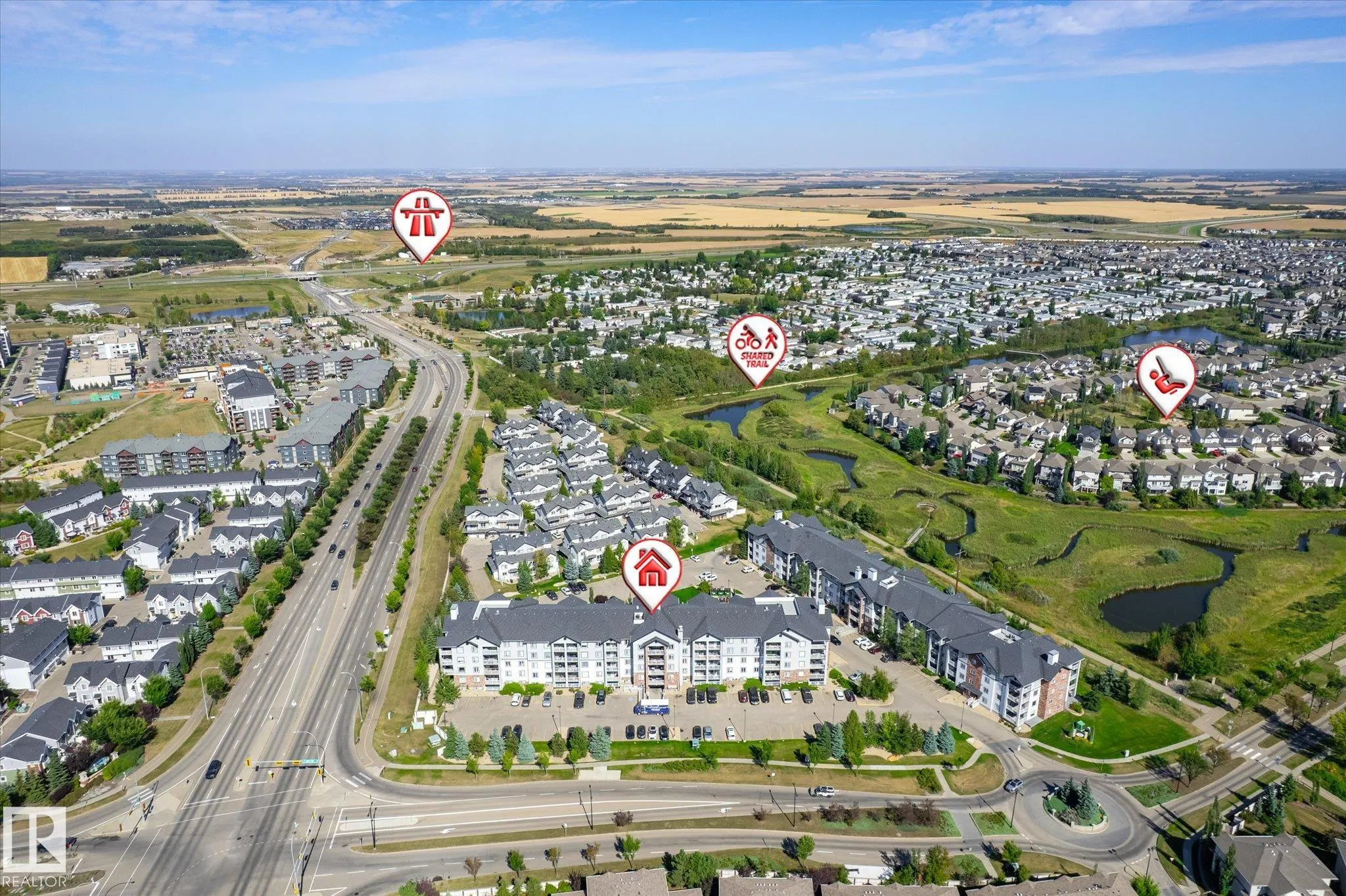 40 SUMMERWOOD Boulevard