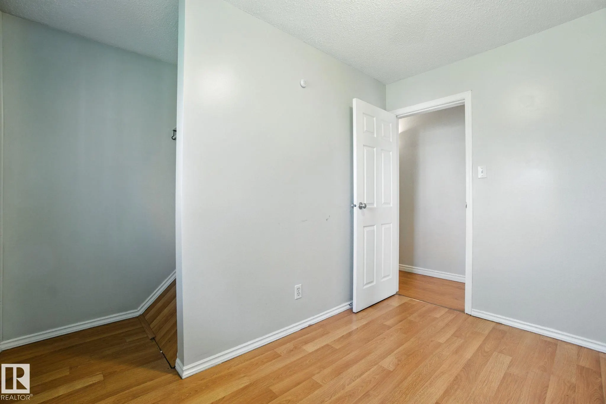 7F CALLINGWOOD Court