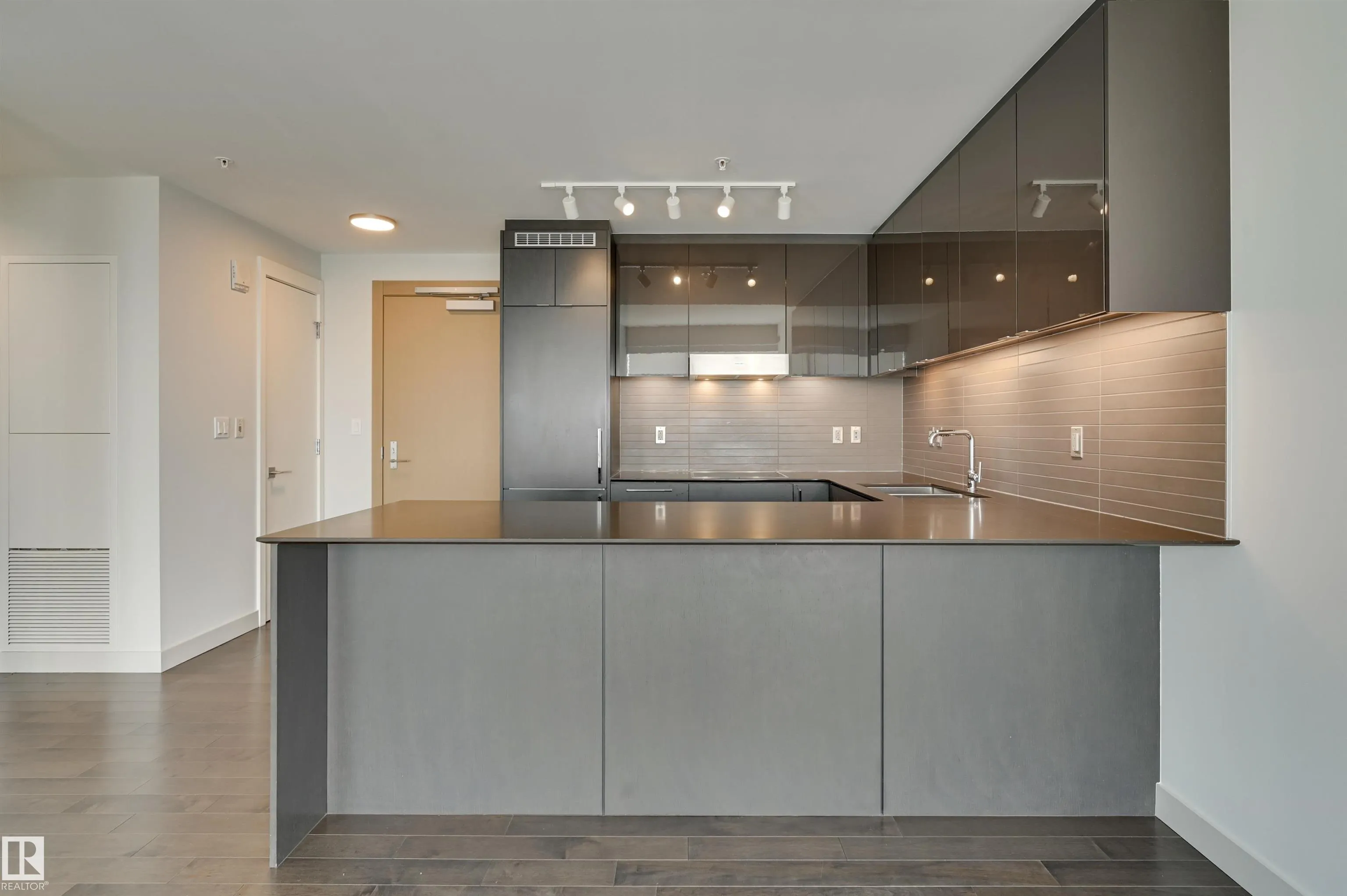 10360 102 Street