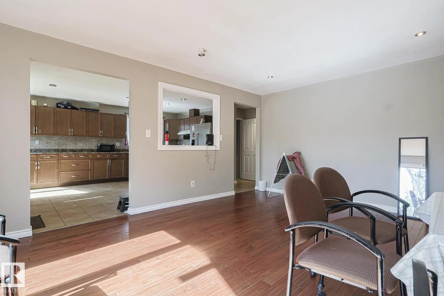 9308A & 9308B 109A Avenue