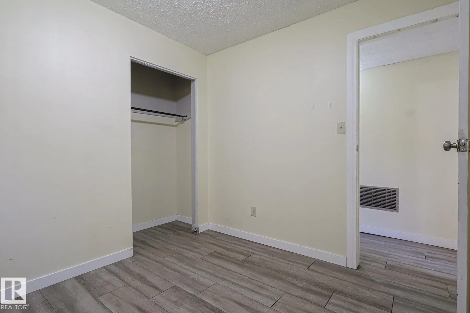 9308A & 9308B 109A Avenue