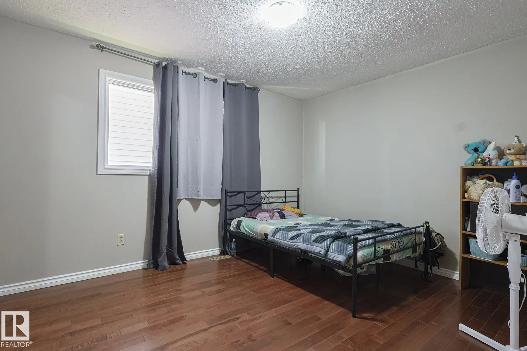 9308A & 9308B 109A Avenue