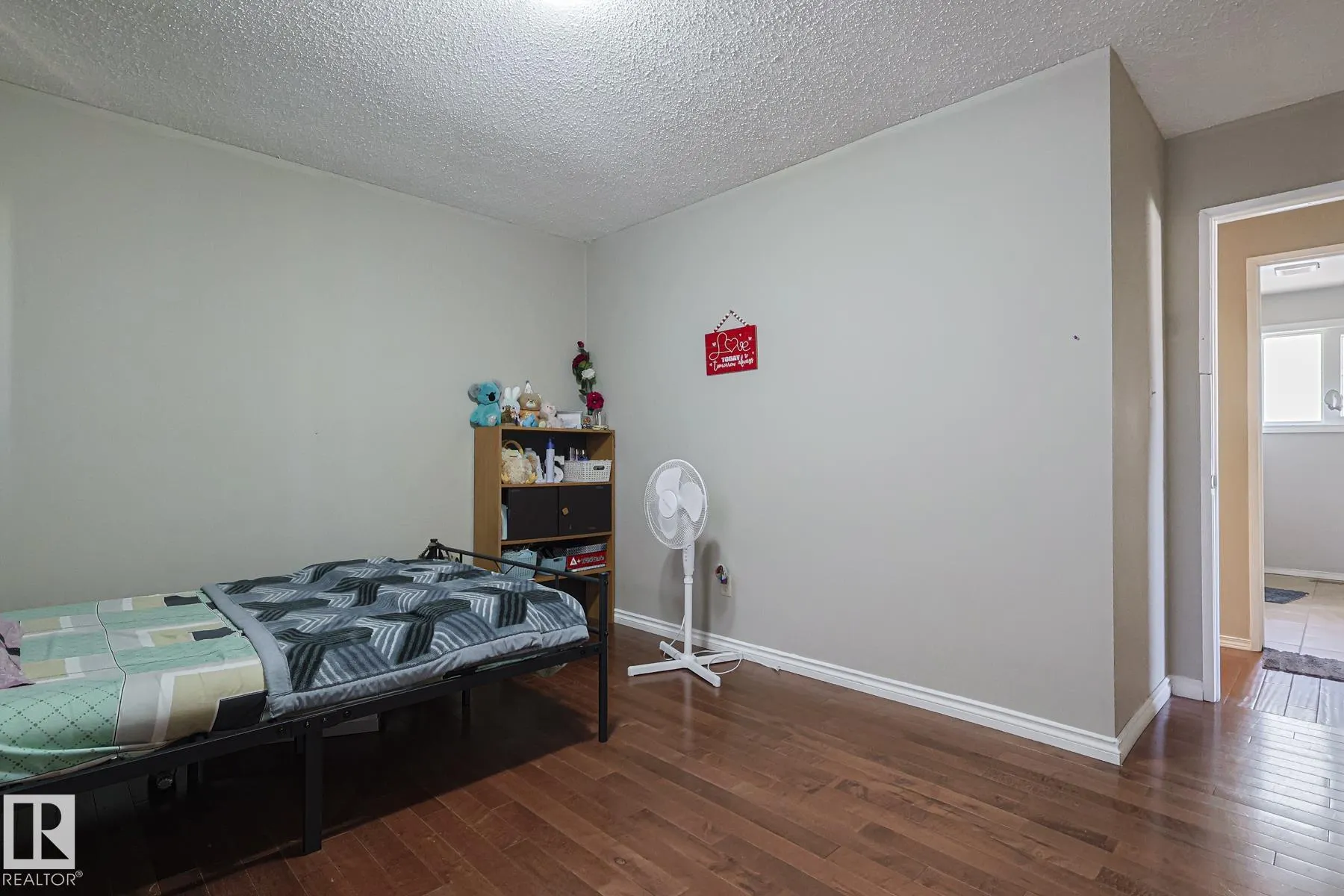 9308A & 9308B 109A Avenue