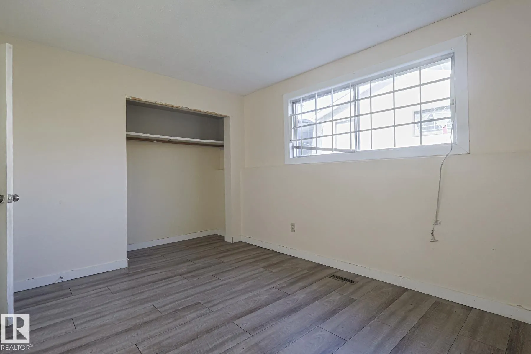 9308A & 9308B 109A Avenue
