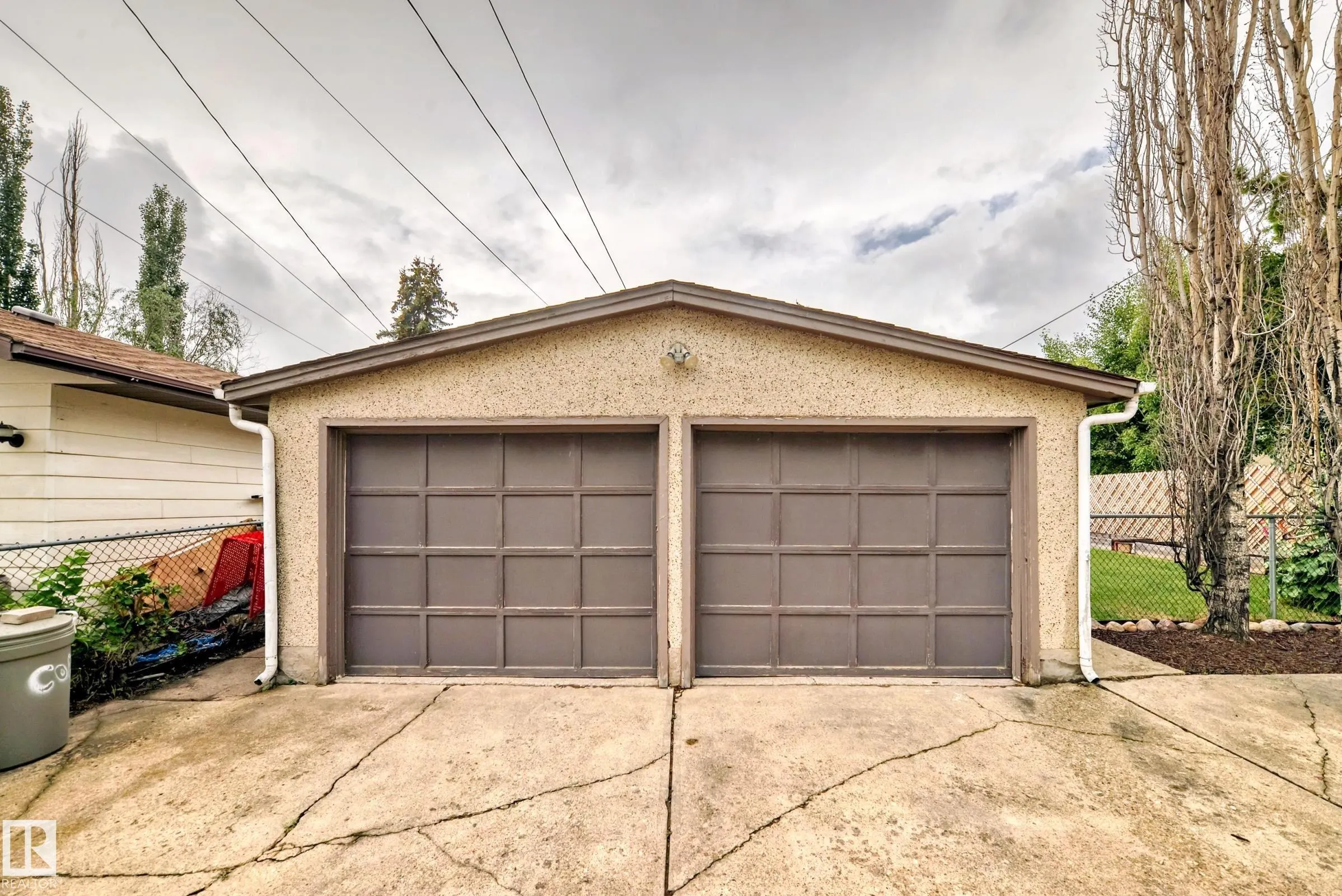 8415 72 Street