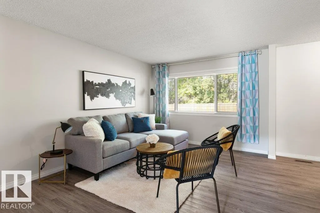 14 WALDEN Park