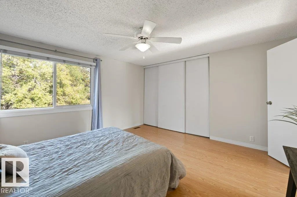 14 WALDEN Park