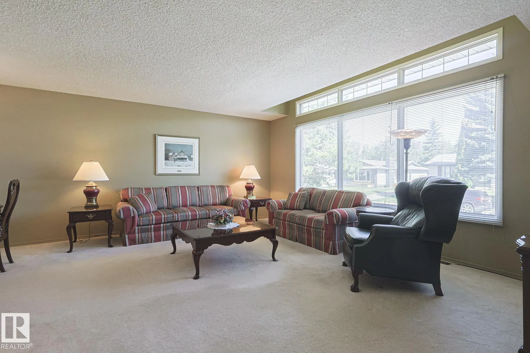 94 GARLAND Crescent