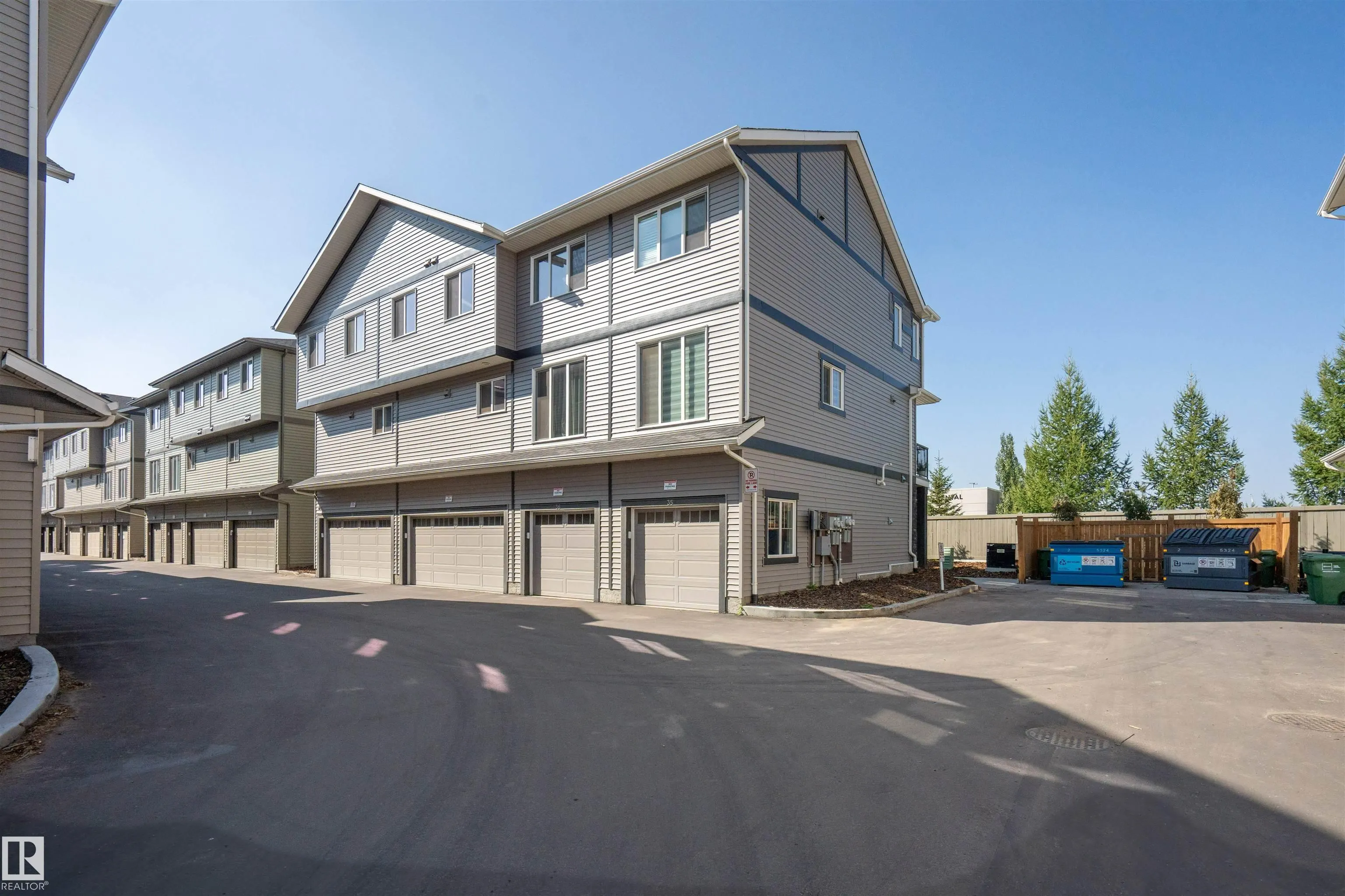 1530 TAMARACK Boulevard