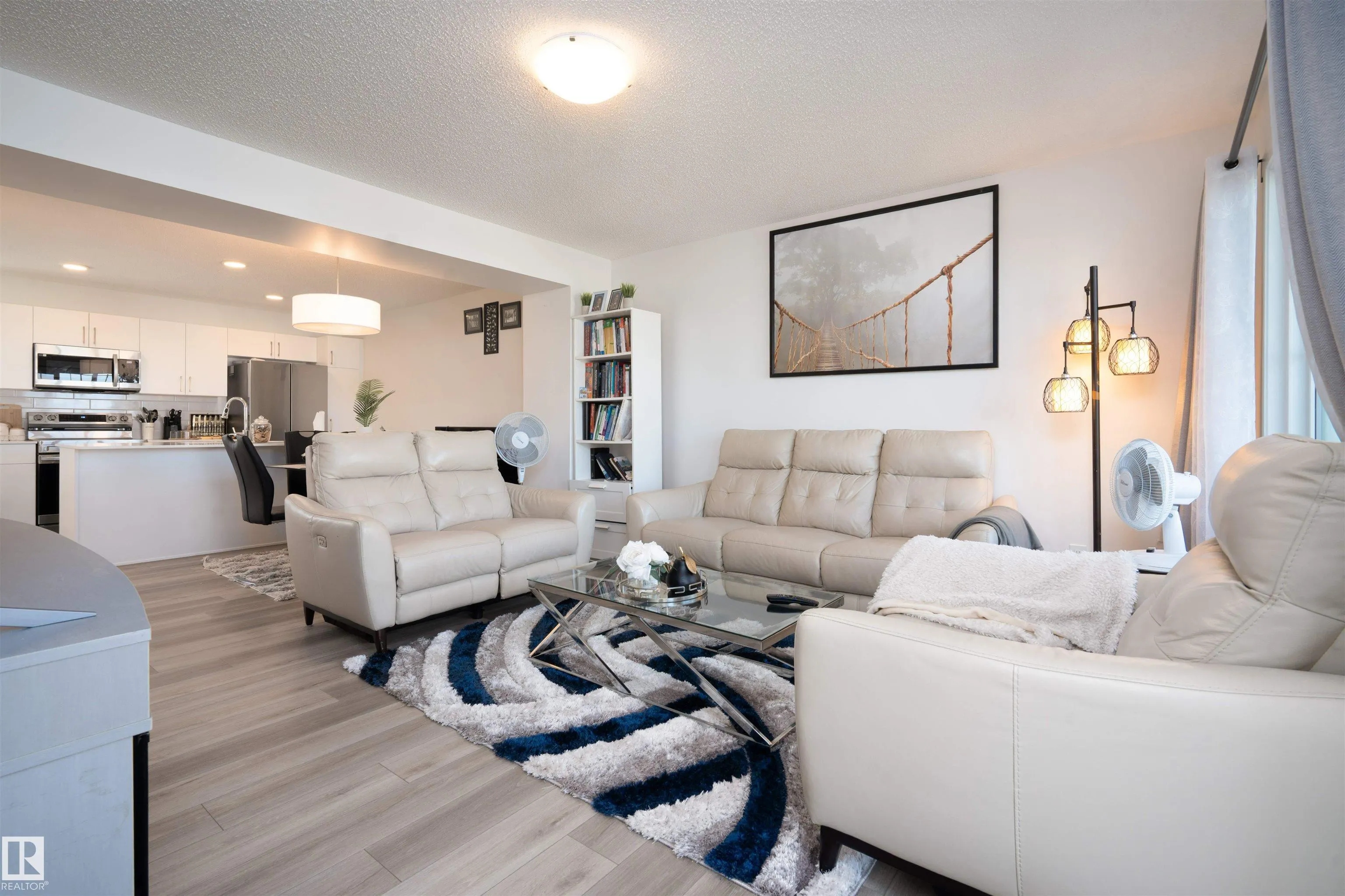 1530 TAMARACK Boulevard