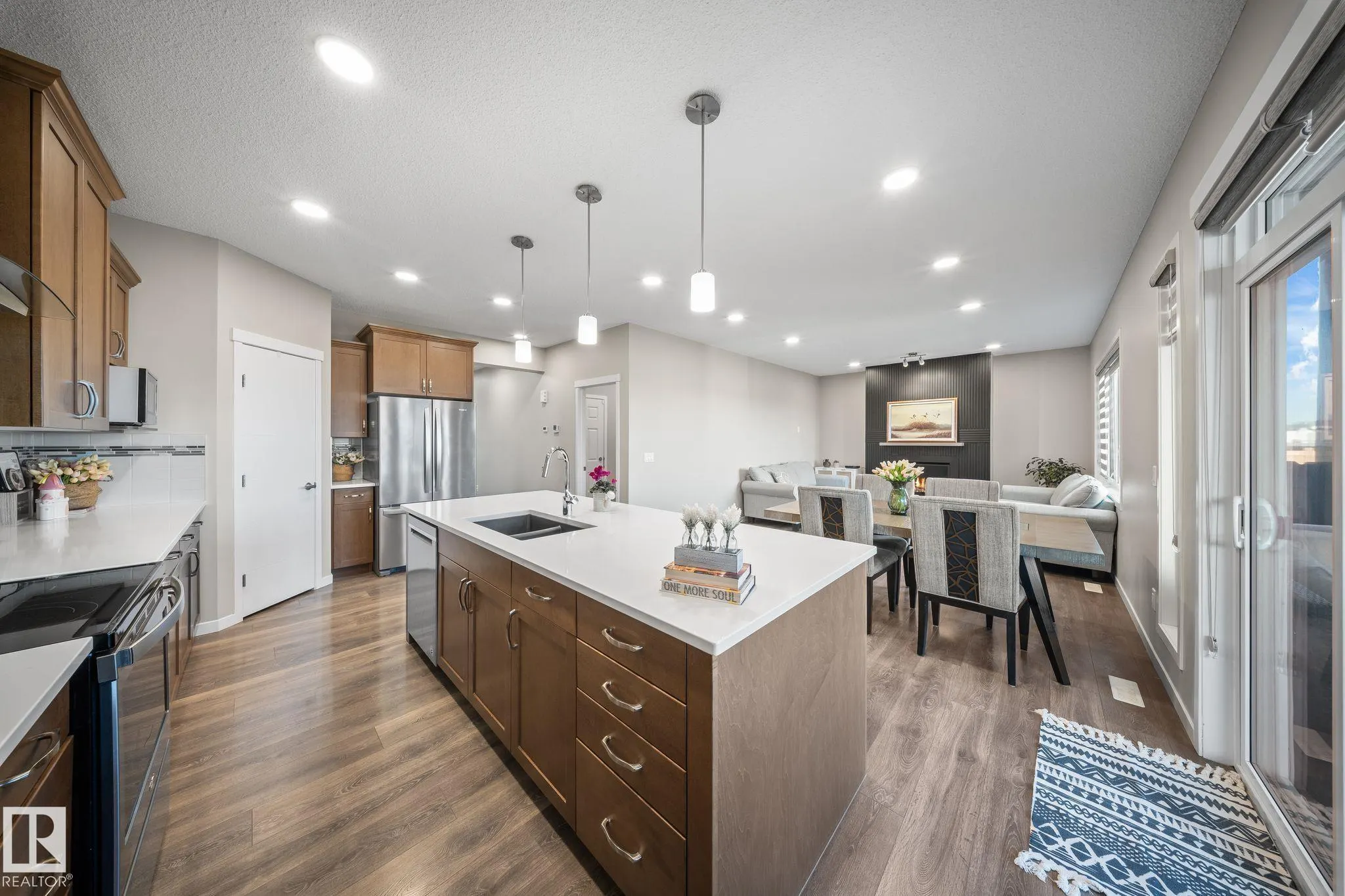 19707 26 Avenue