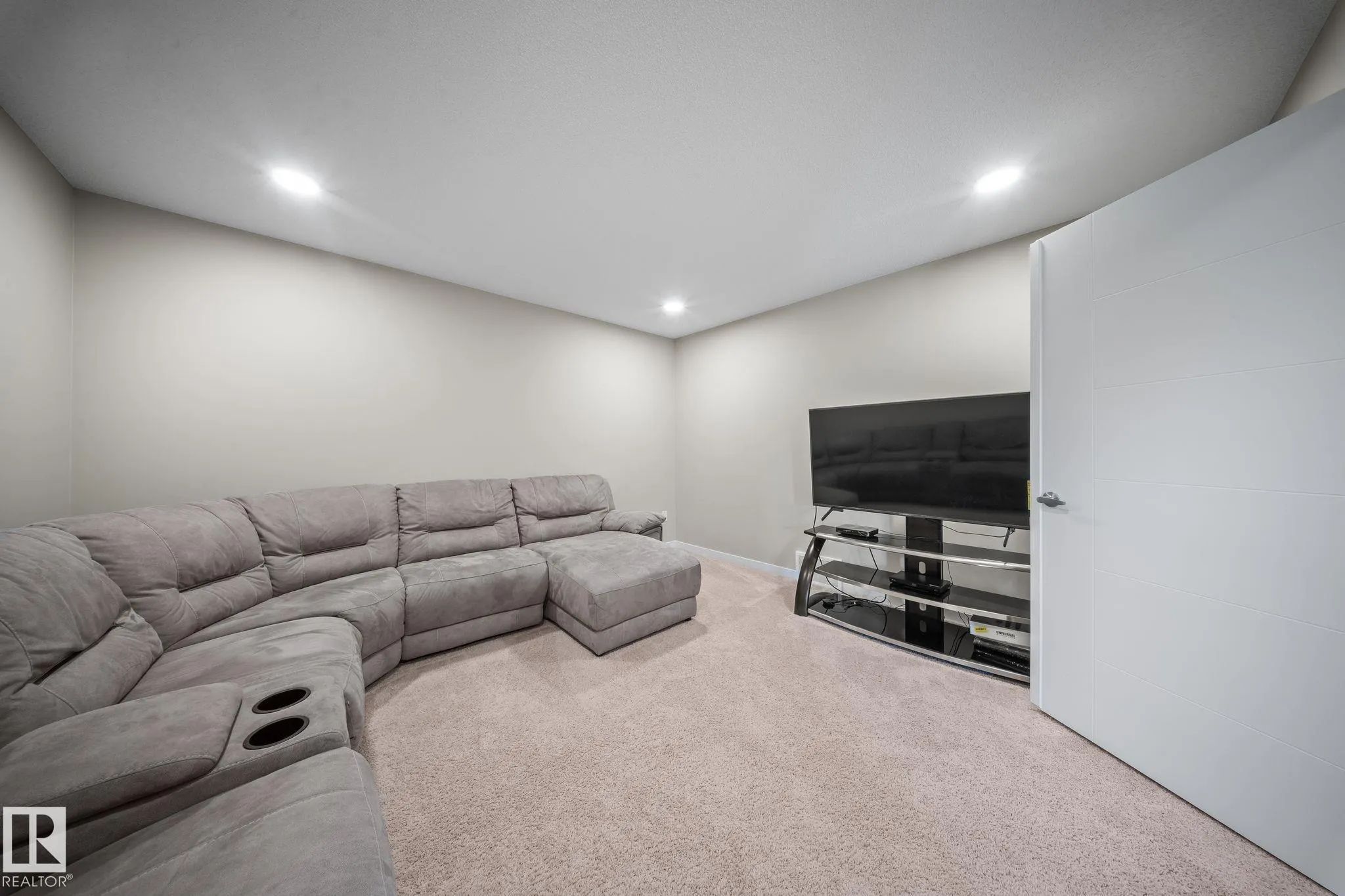 19707 26 Avenue