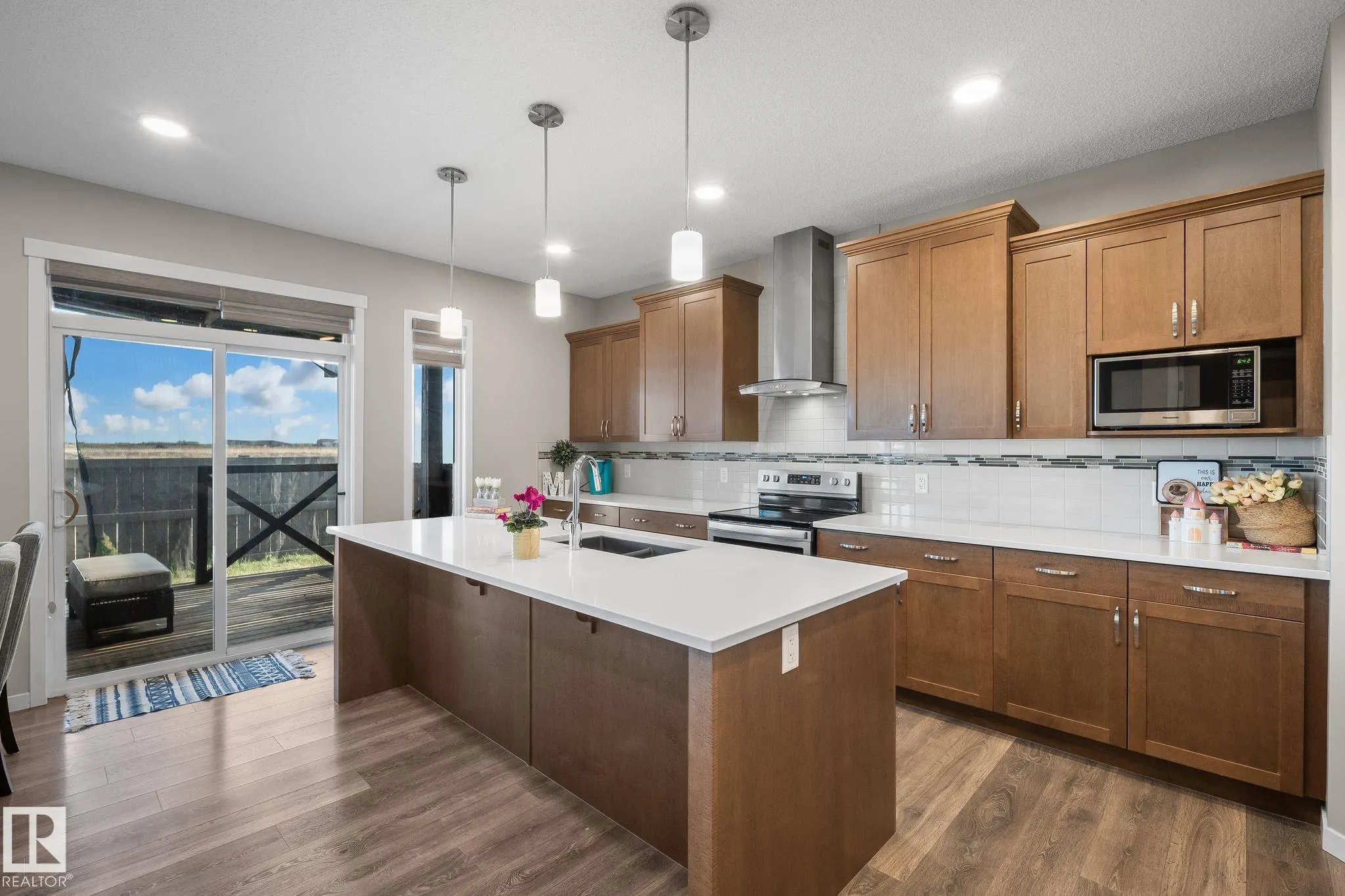 19707 26 Avenue