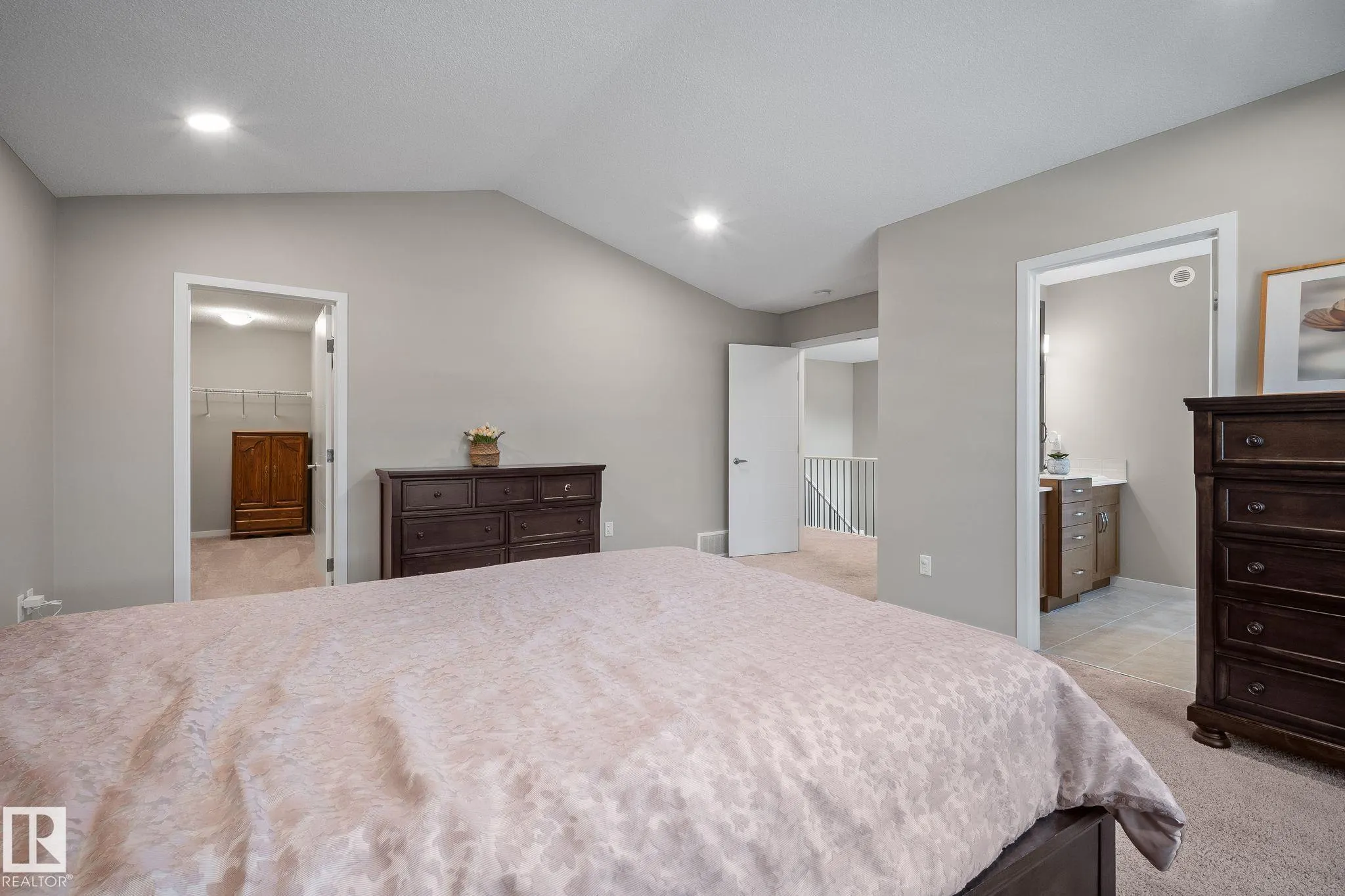 19707 26 Avenue