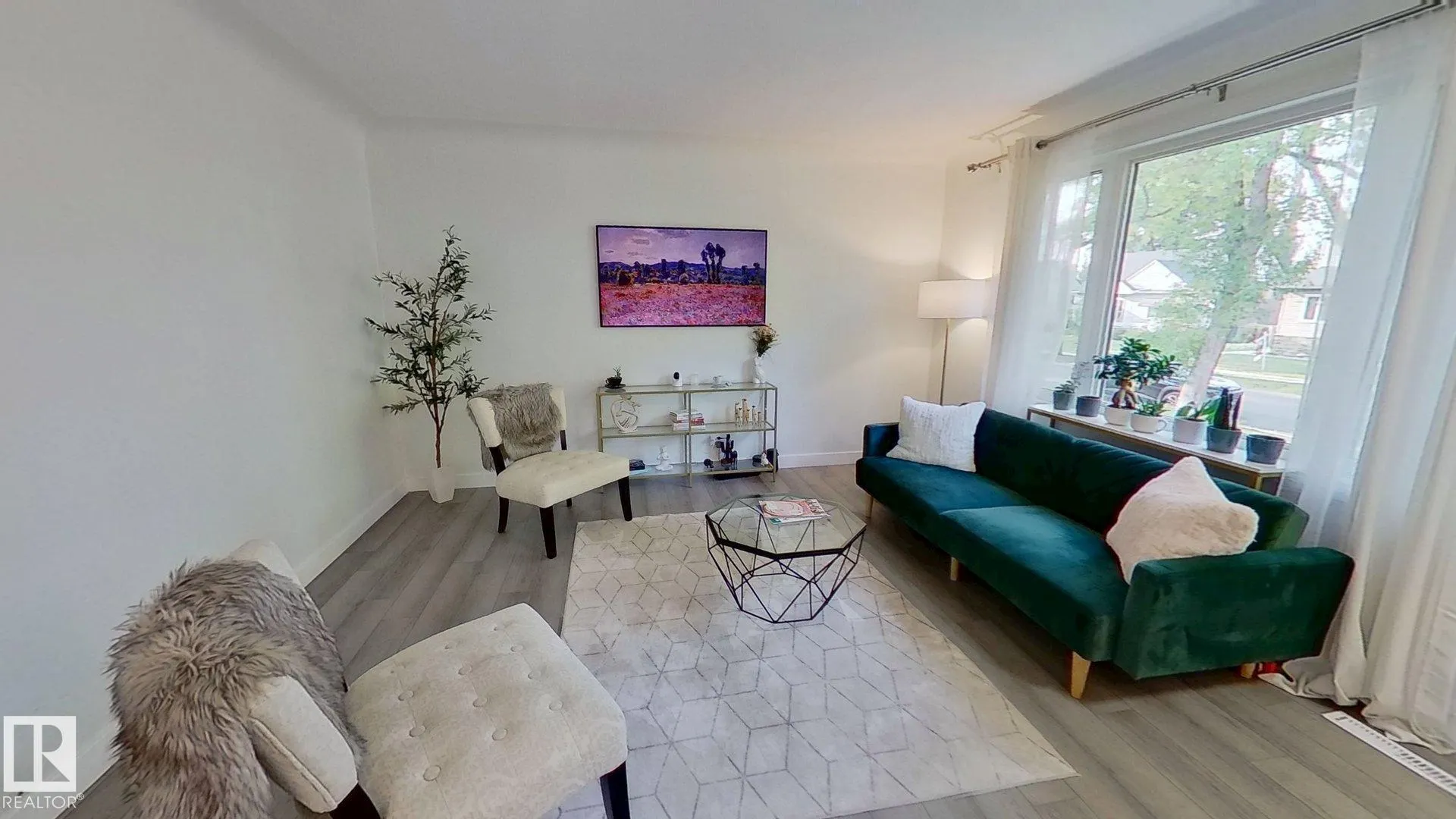 13811 110A Avenue