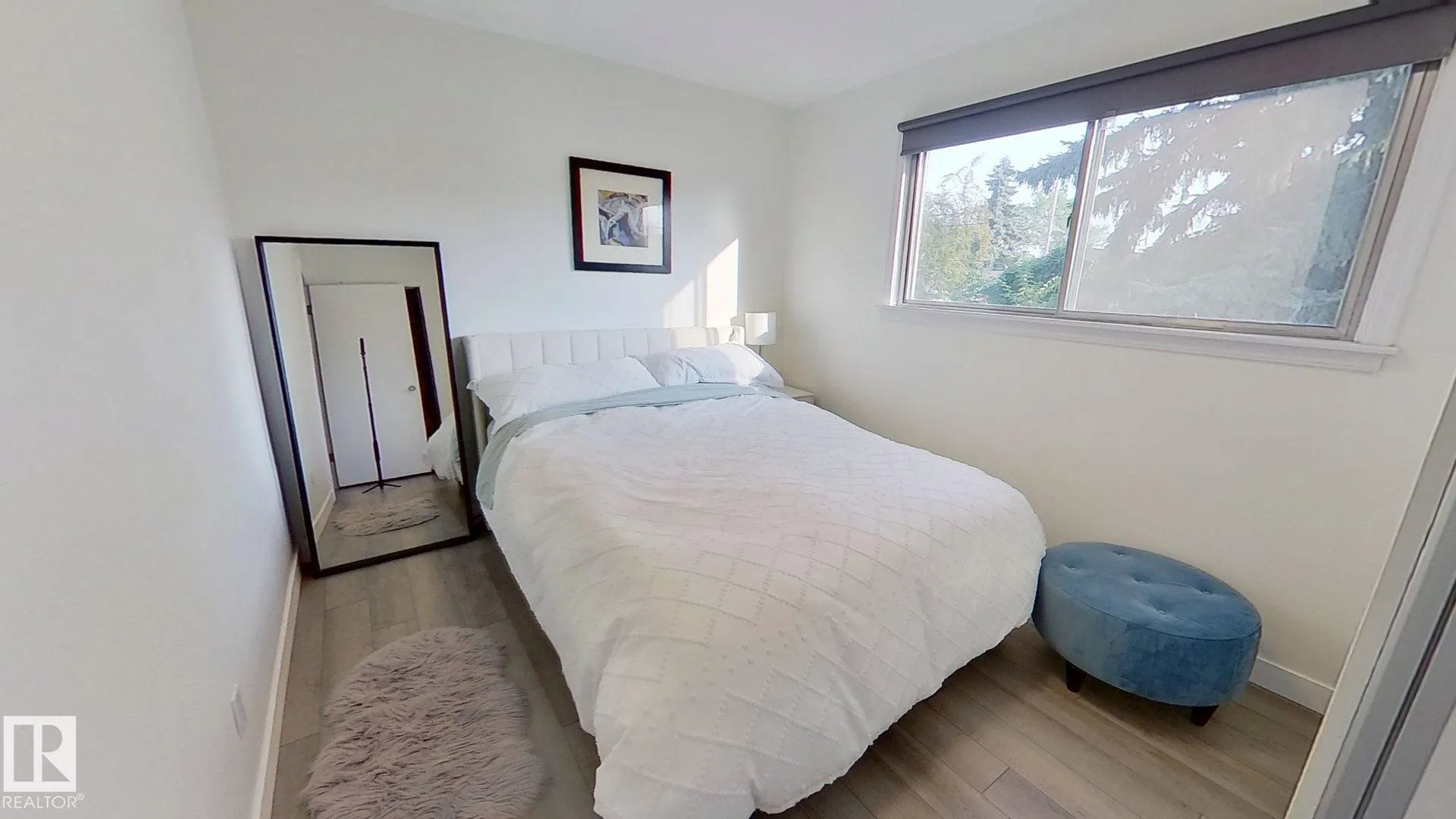 13811 110A Avenue