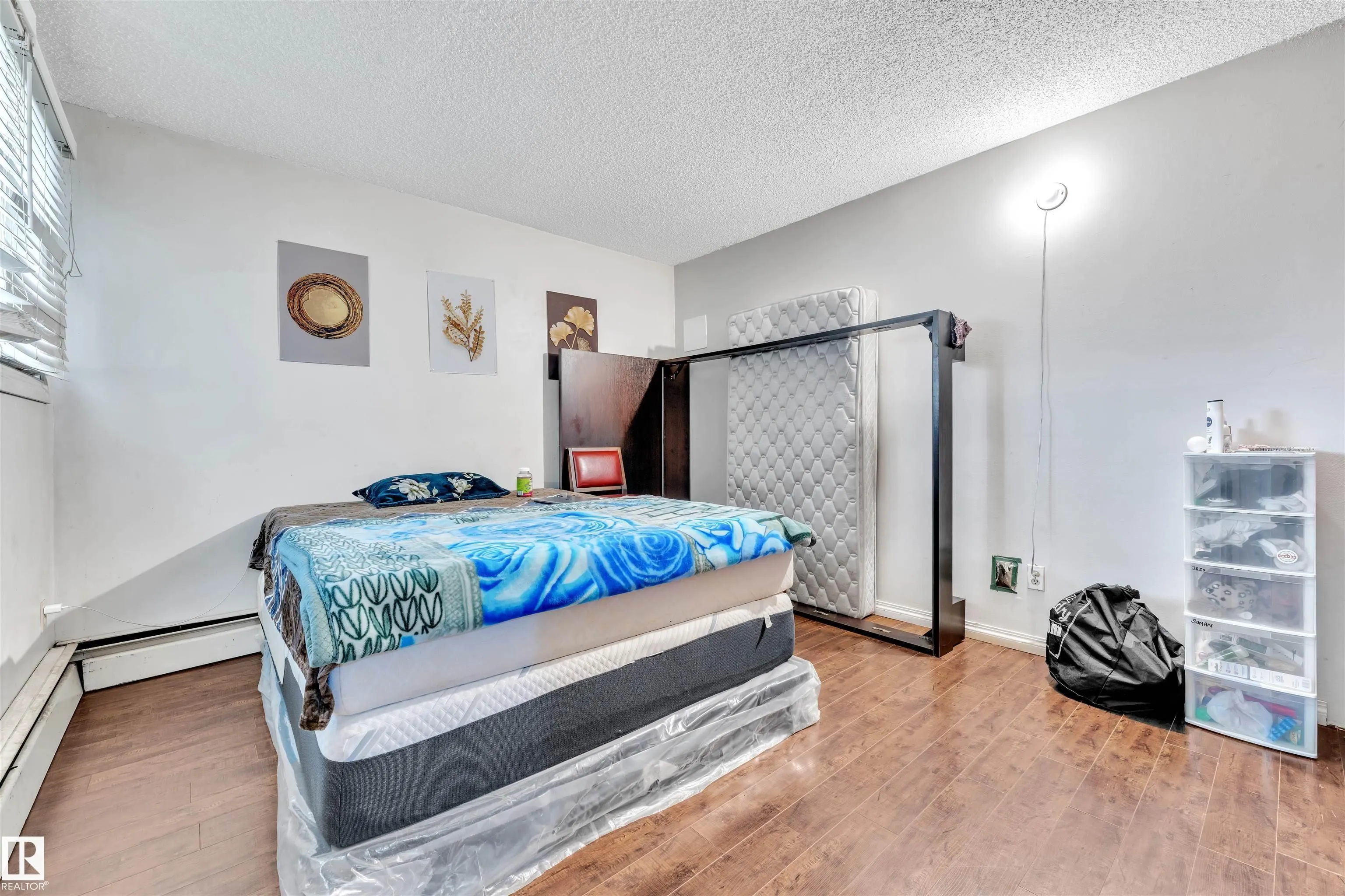 2624 MILL WOODS