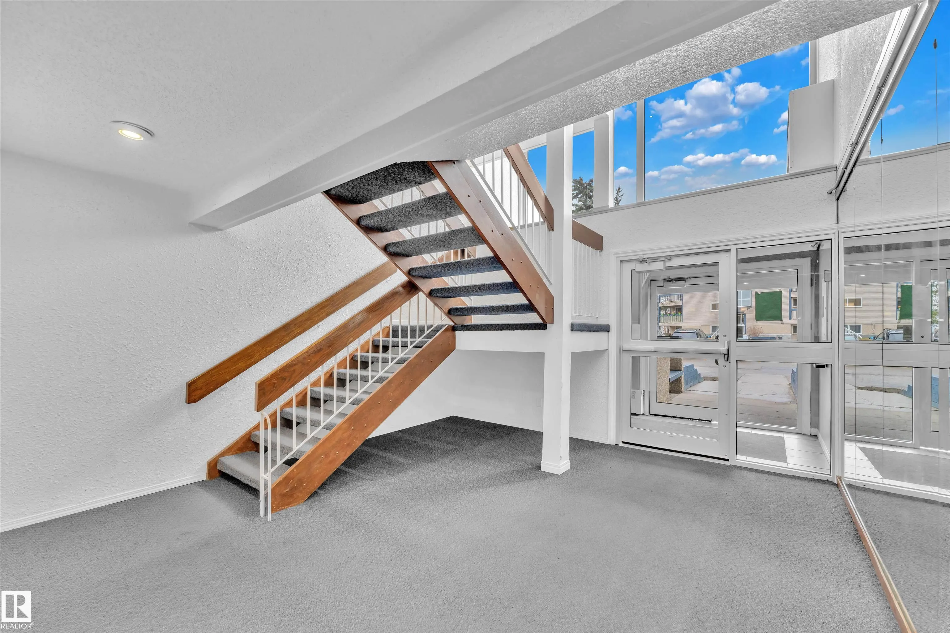 2624 MILL WOODS
