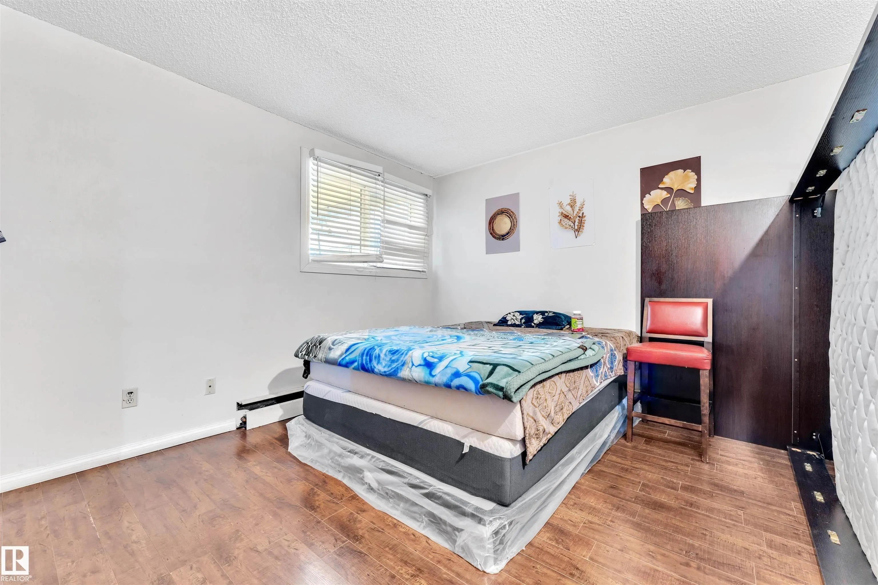 2624 MILL WOODS
