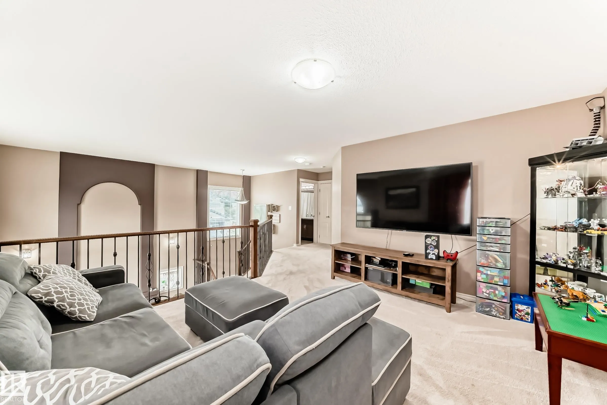 749 MCALLISTER Loop