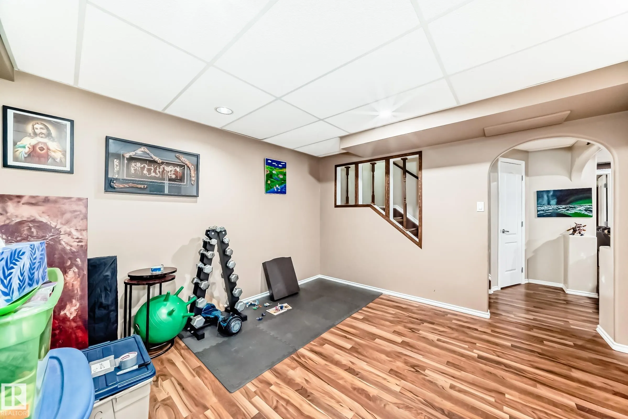 749 MCALLISTER Loop
