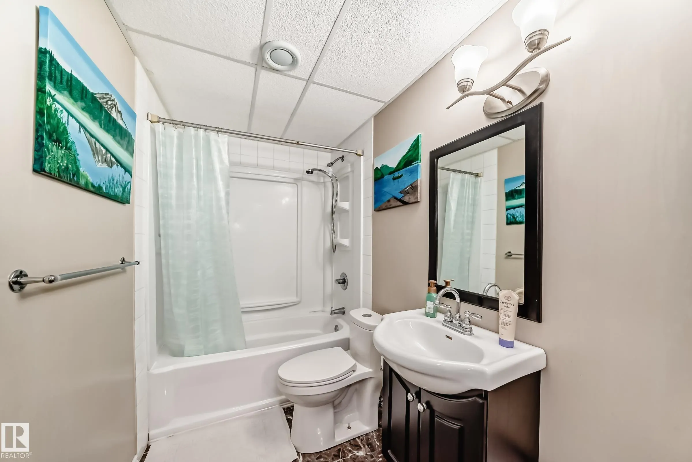749 MCALLISTER Loop
