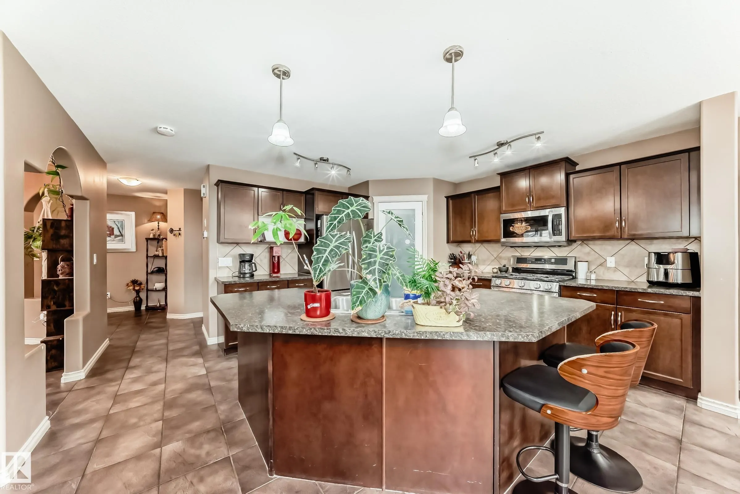 749 MCALLISTER Loop