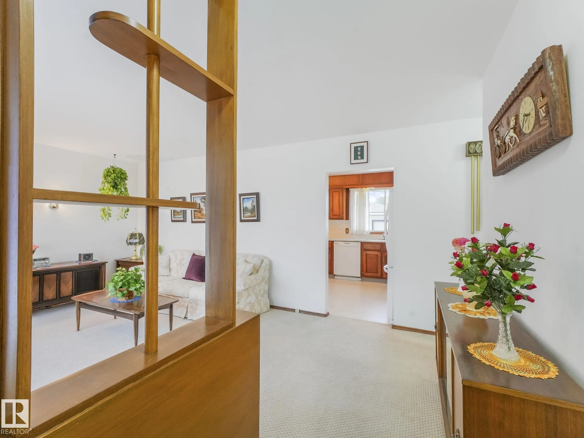 9010 MEADOWLARK Road