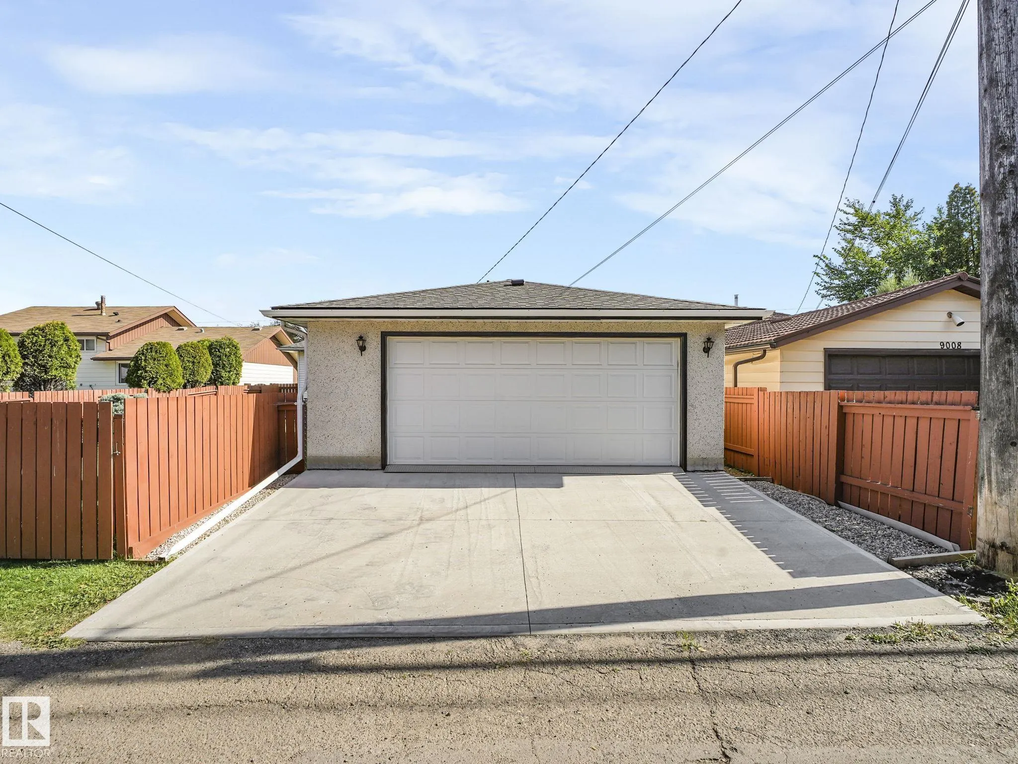 9010 MEADOWLARK Road