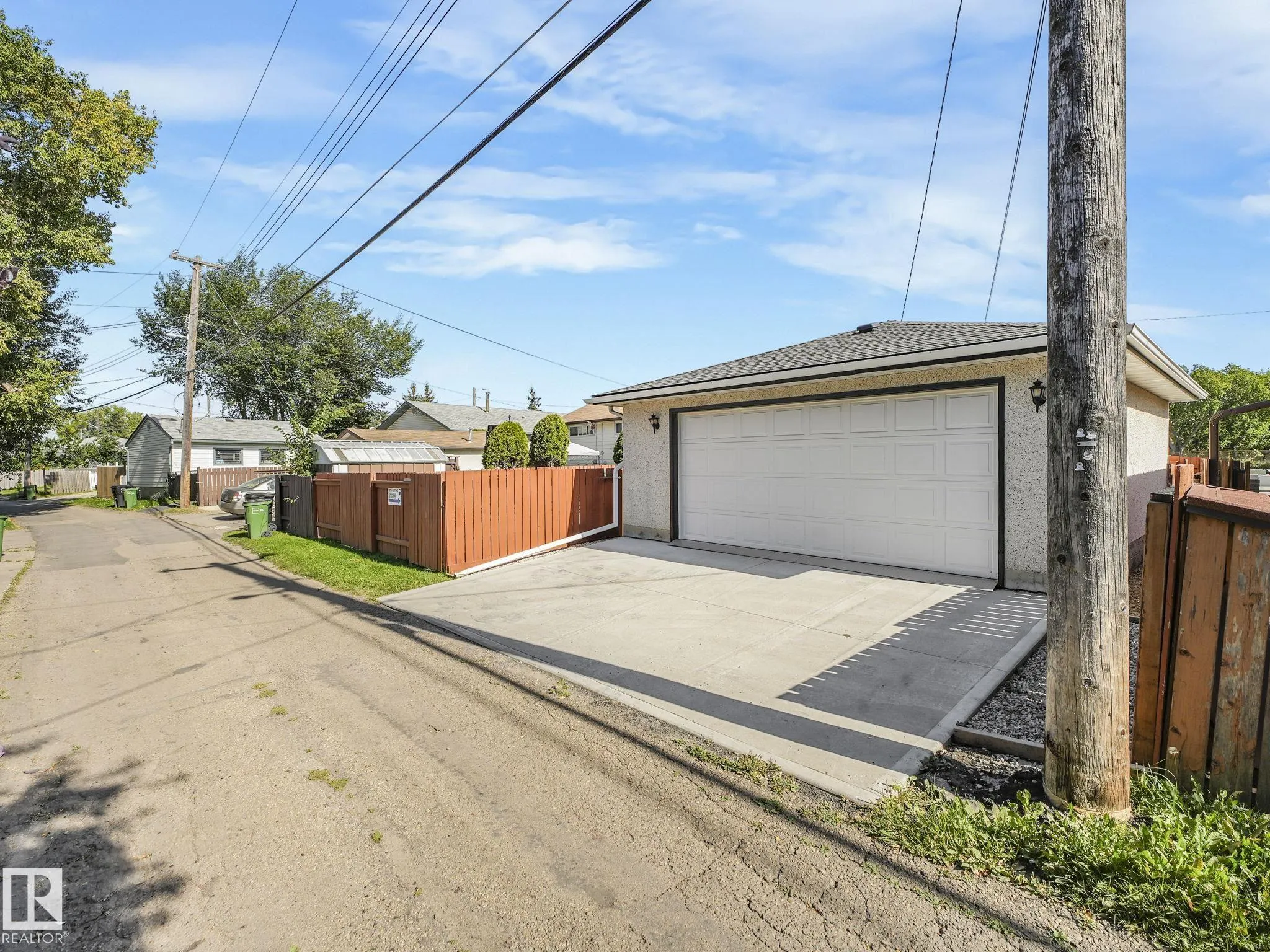 9010 MEADOWLARK Road