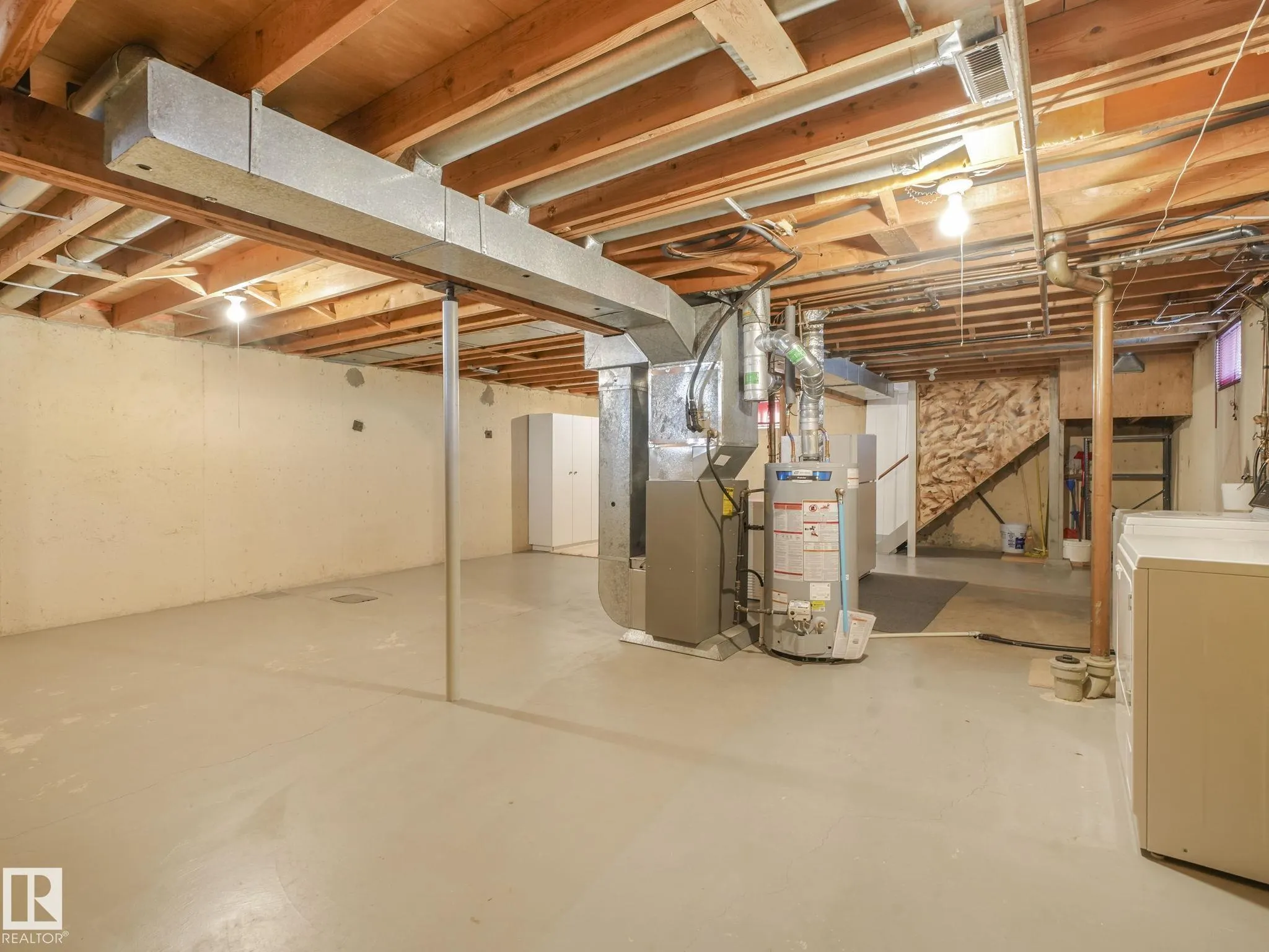 9010 MEADOWLARK Road