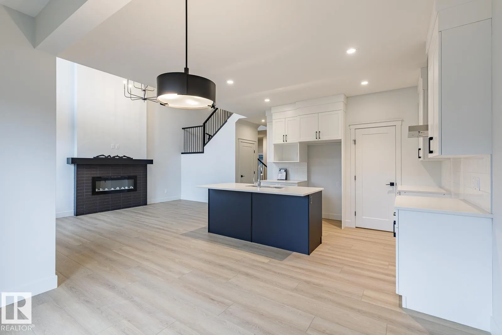 13039 212 Street