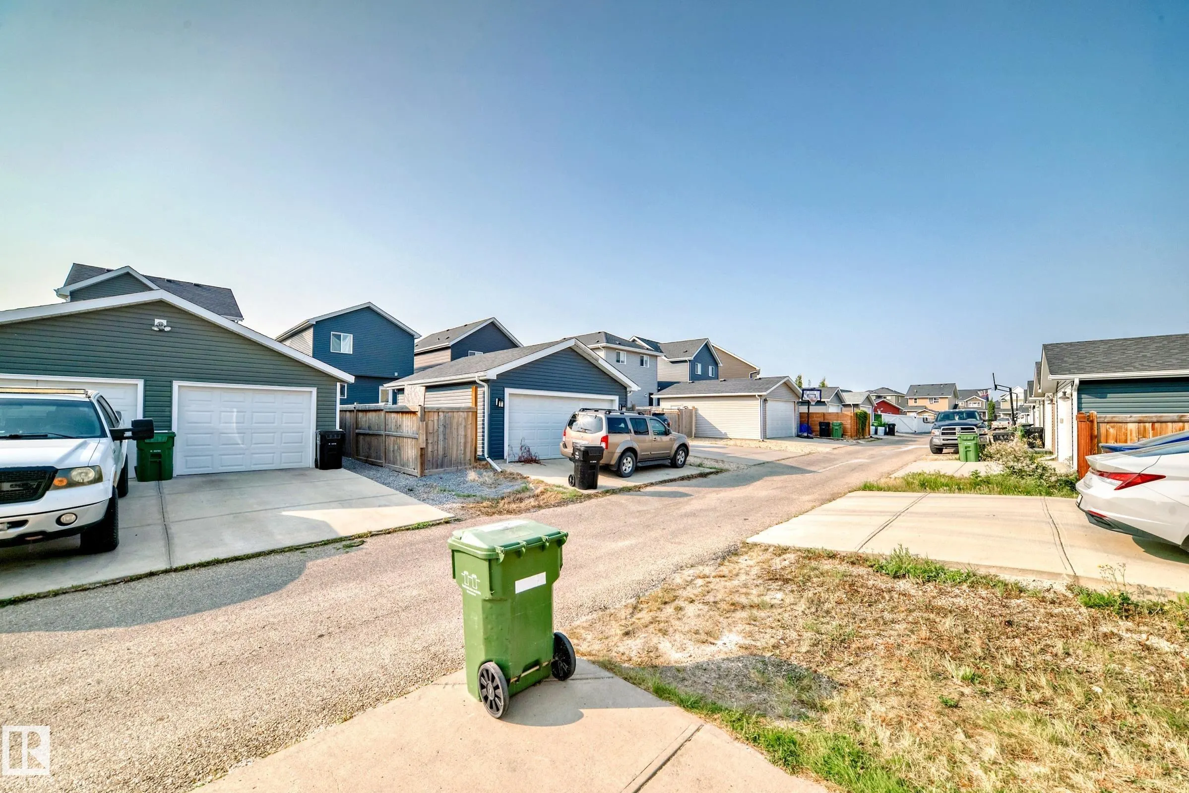 398 SIMMONDS Way