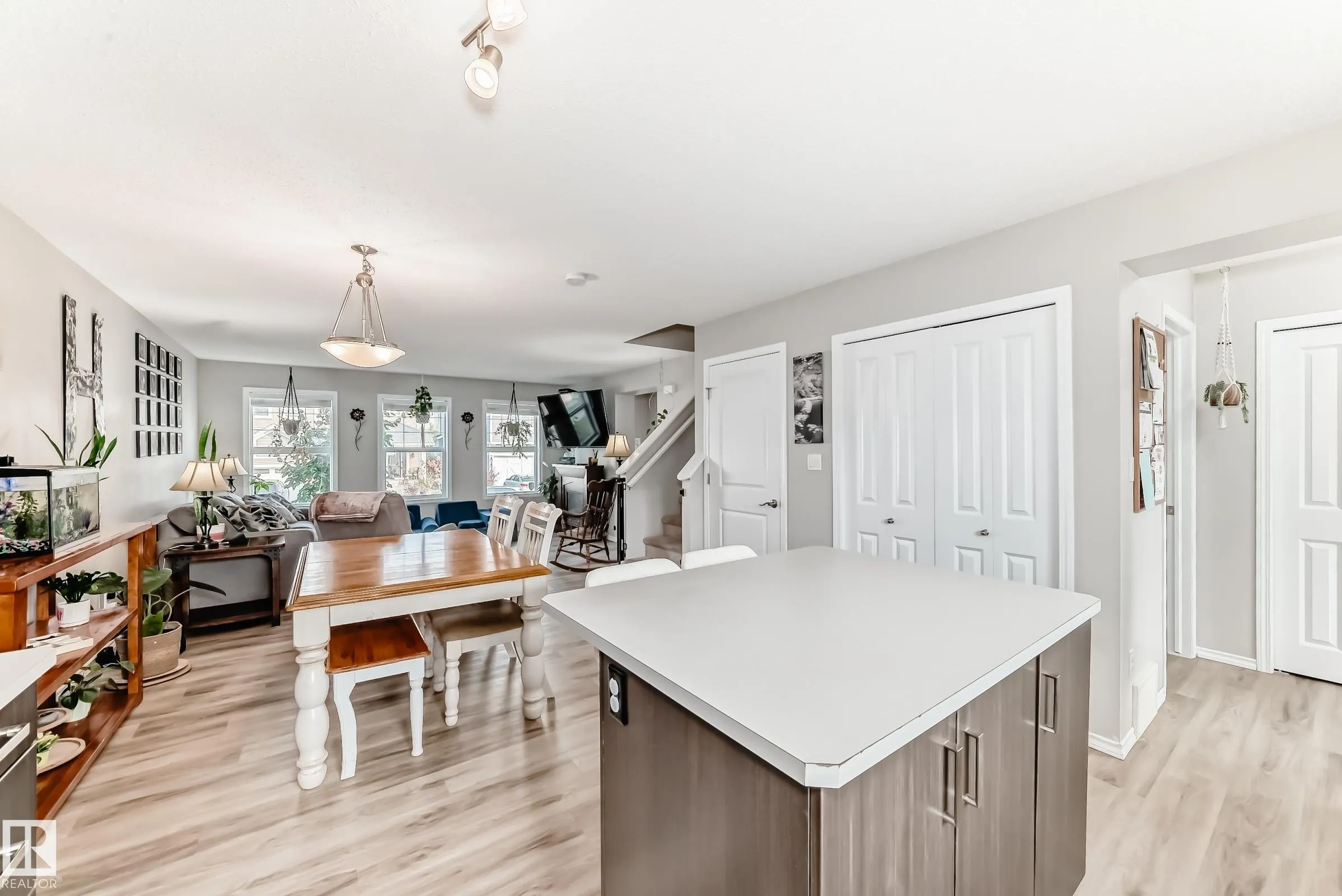 398 SIMMONDS Way