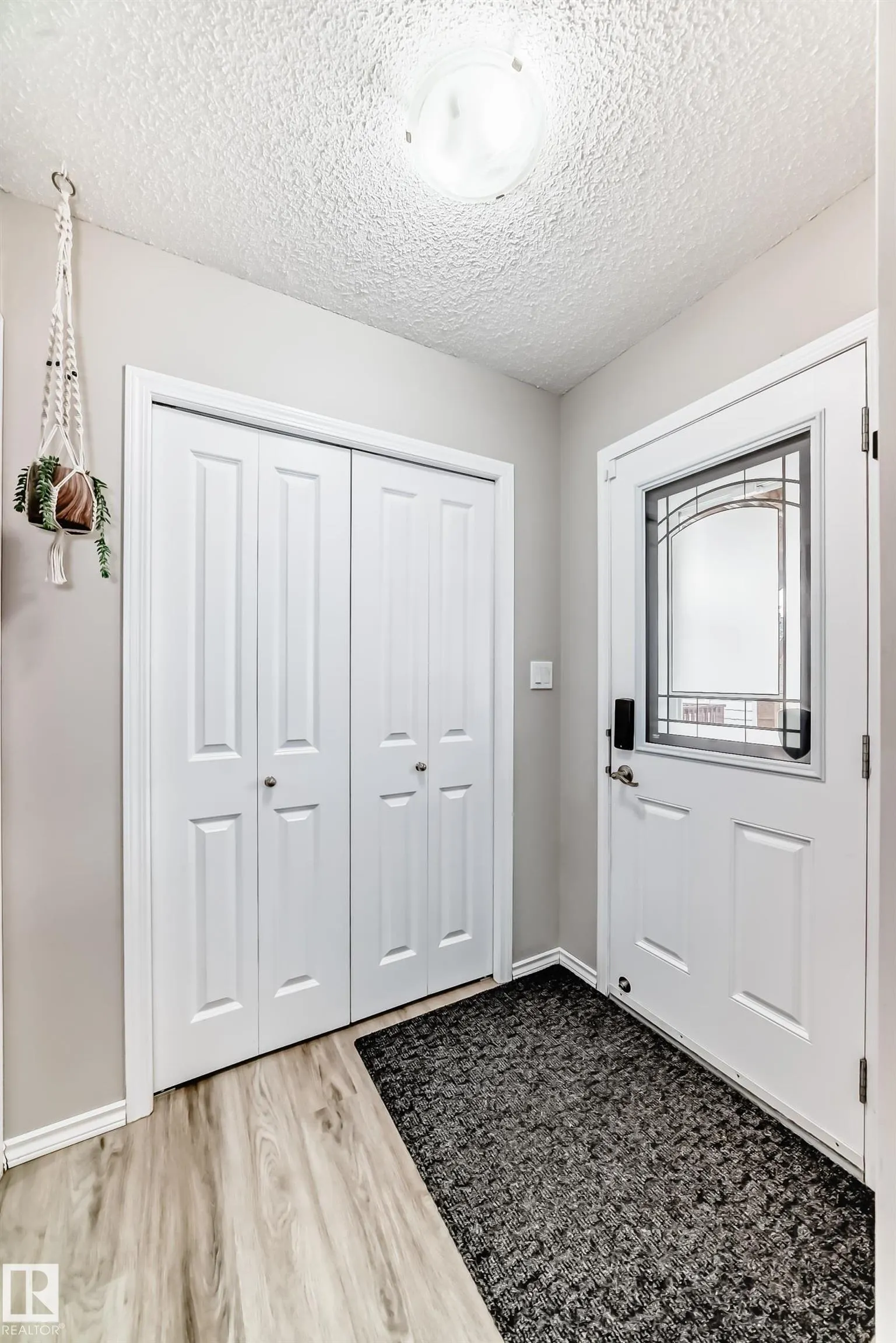 398 SIMMONDS Way