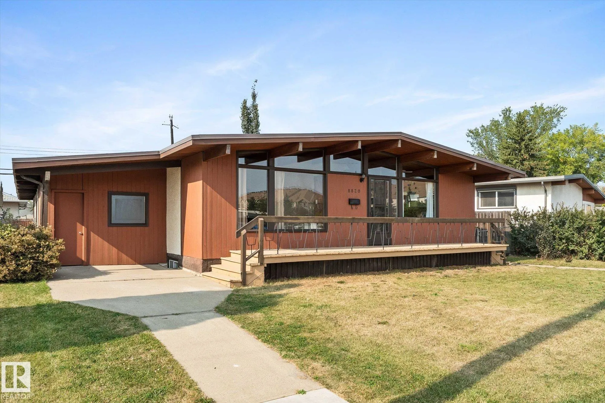 8820 MEADOWLARK Road