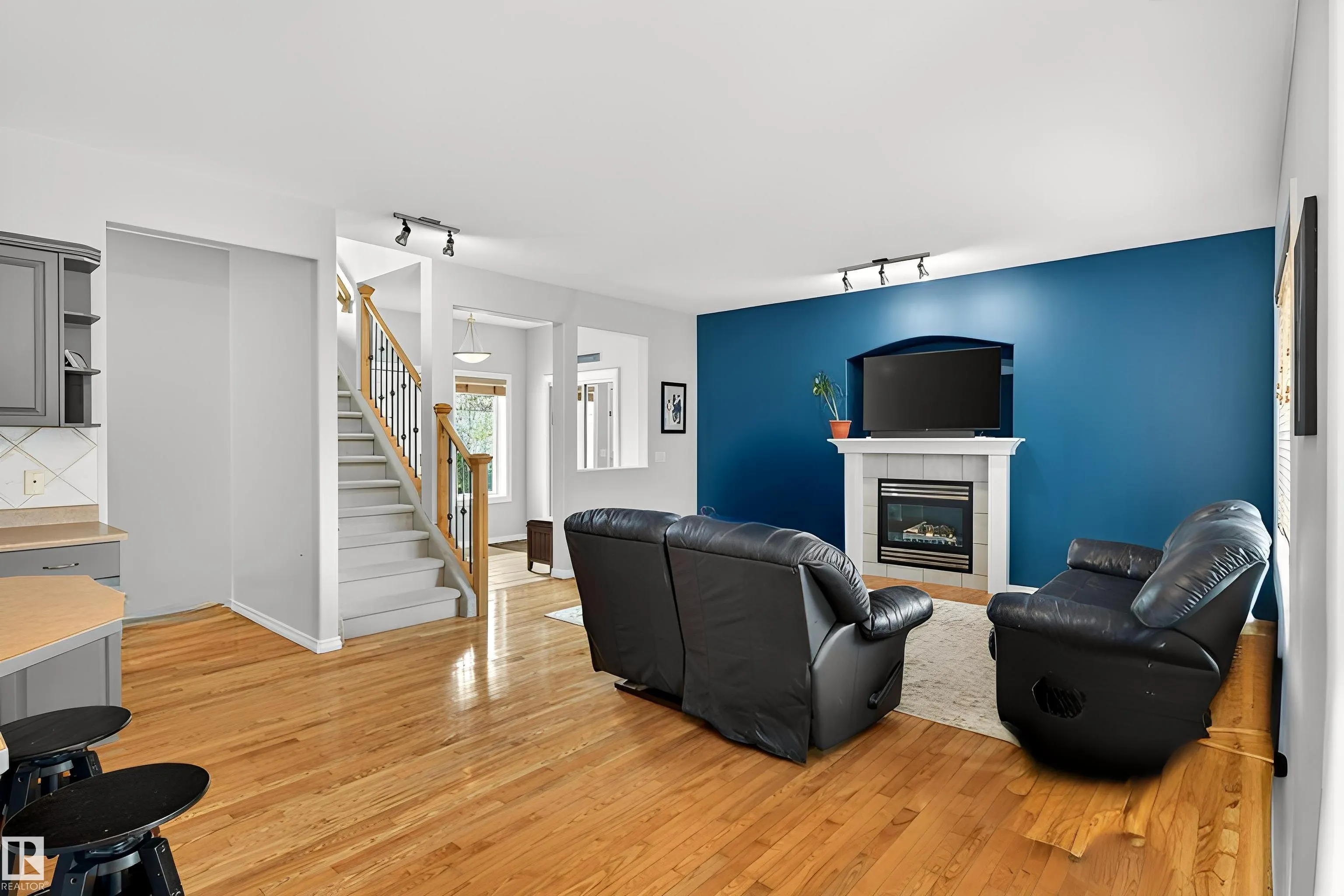 950 BLACKMUD CREEK Crescent