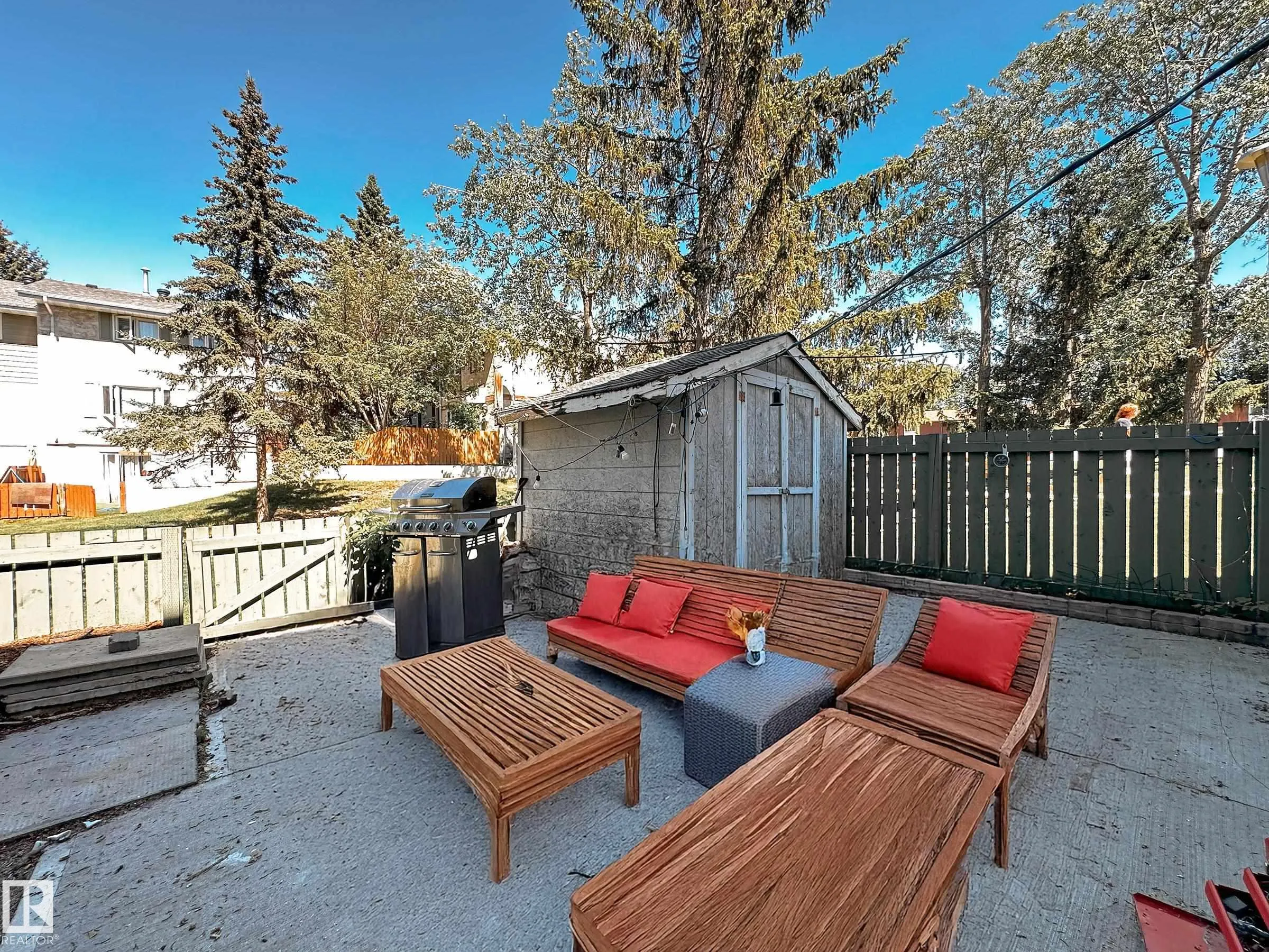 6J CALLINGWOOD Court
