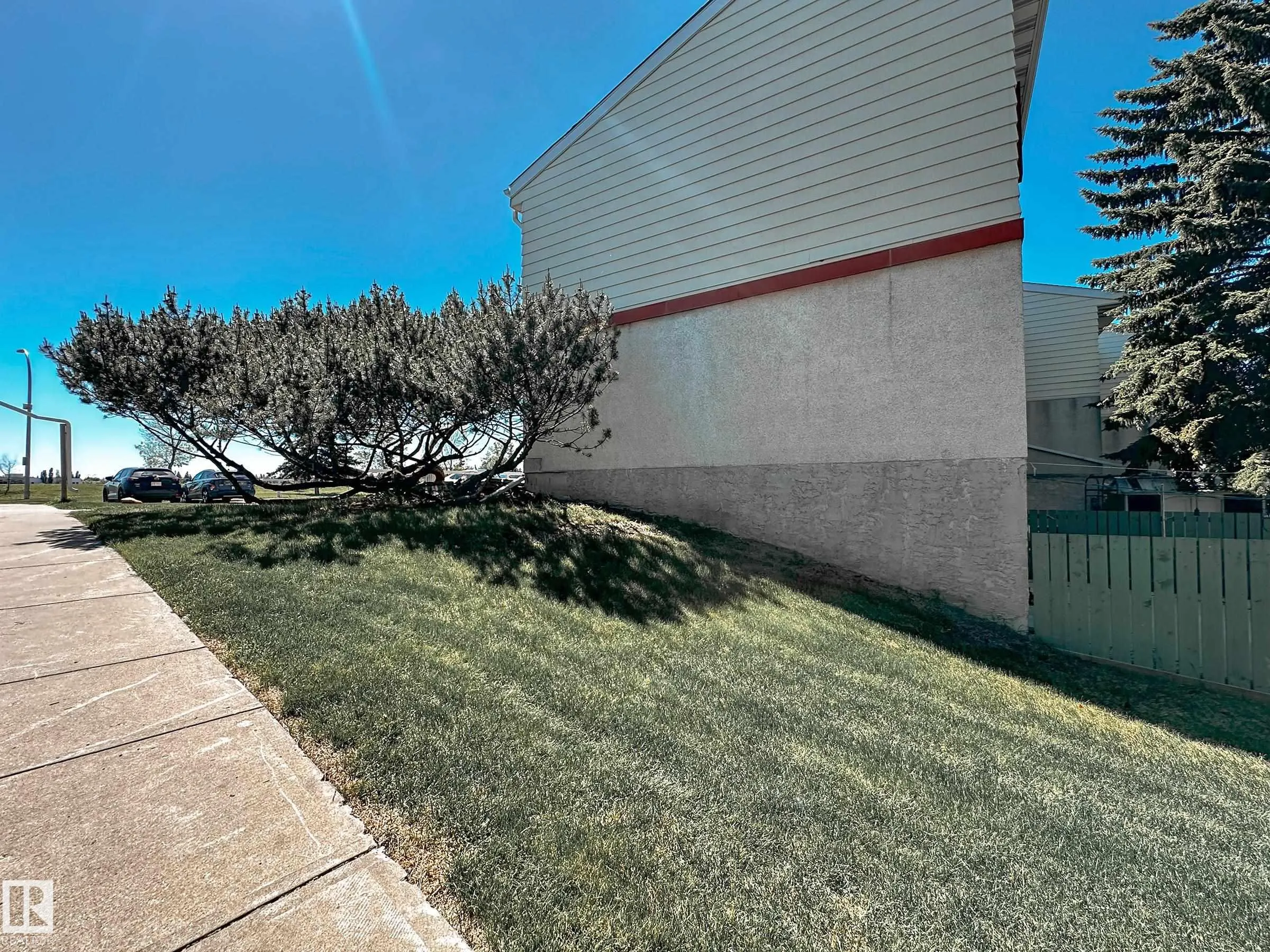 6J CALLINGWOOD Court