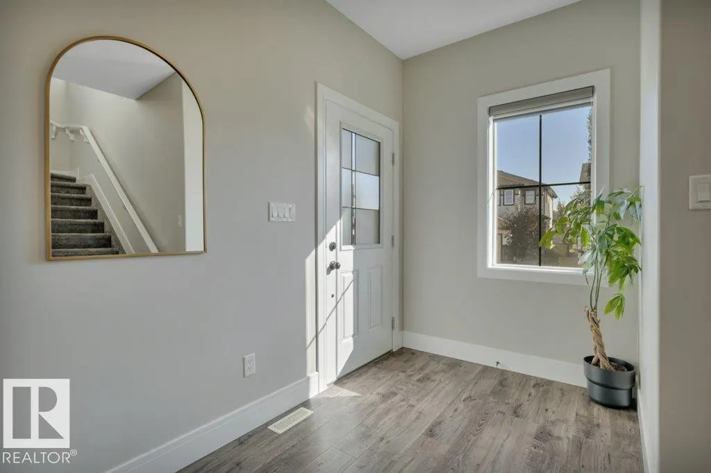 78 SANDALWOOD Place