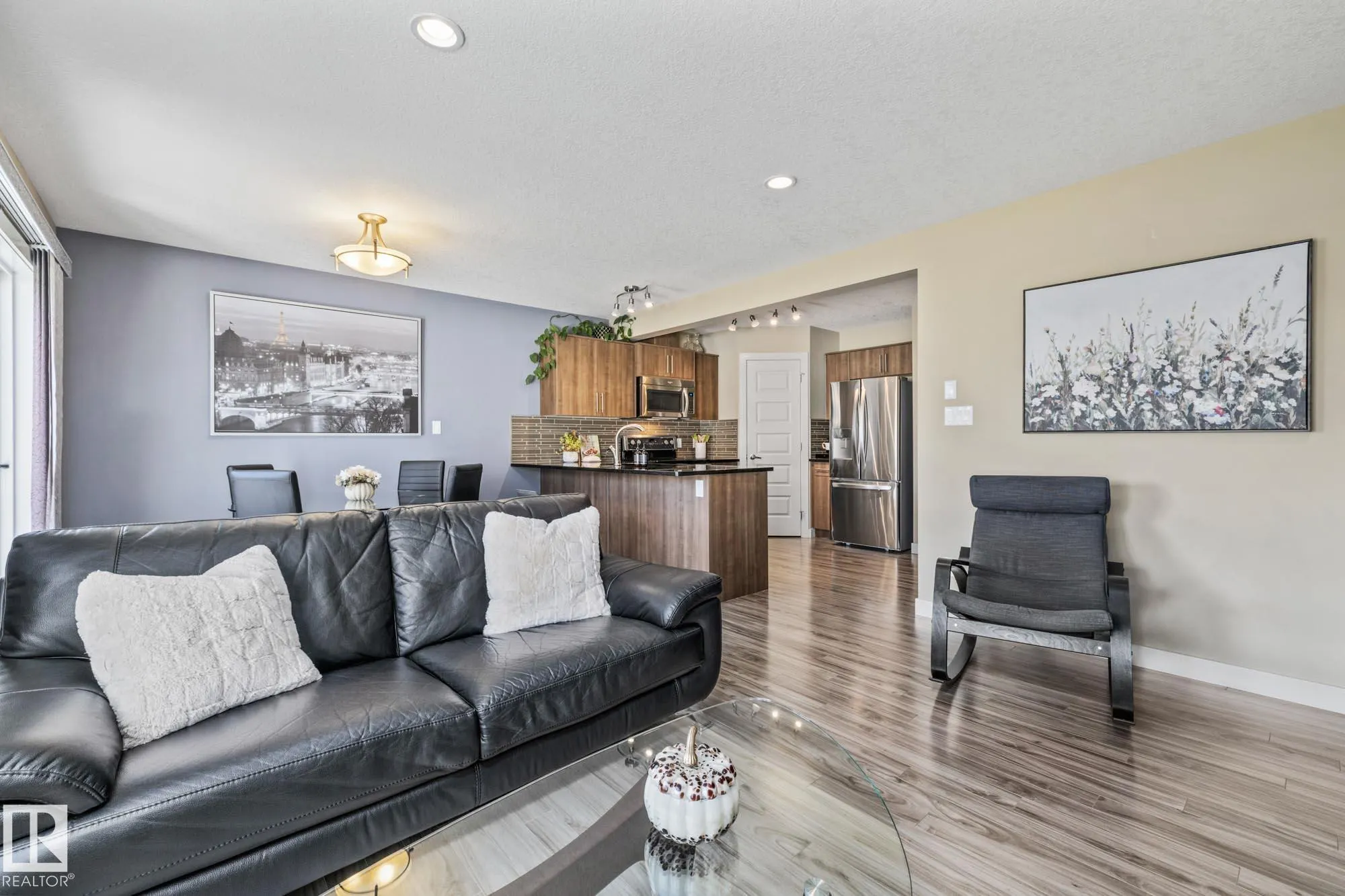 74 WILLOW'S End