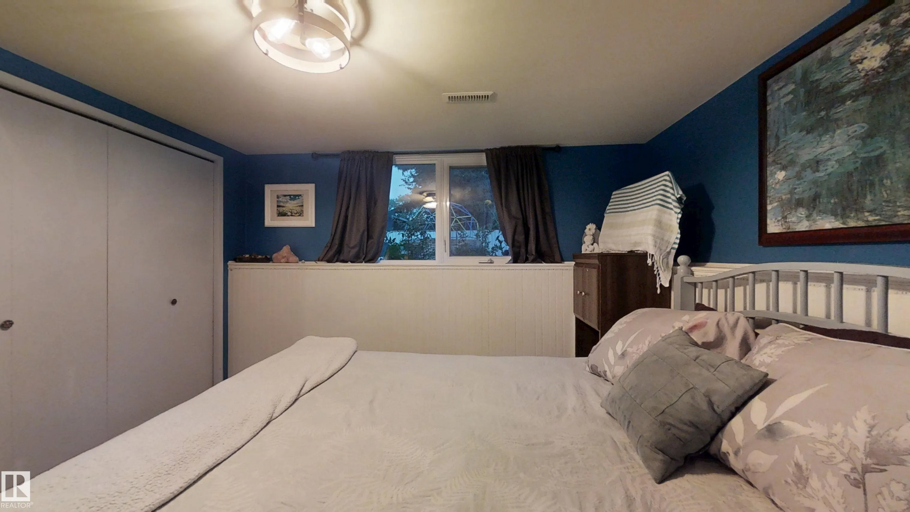2 ANDERSON Court