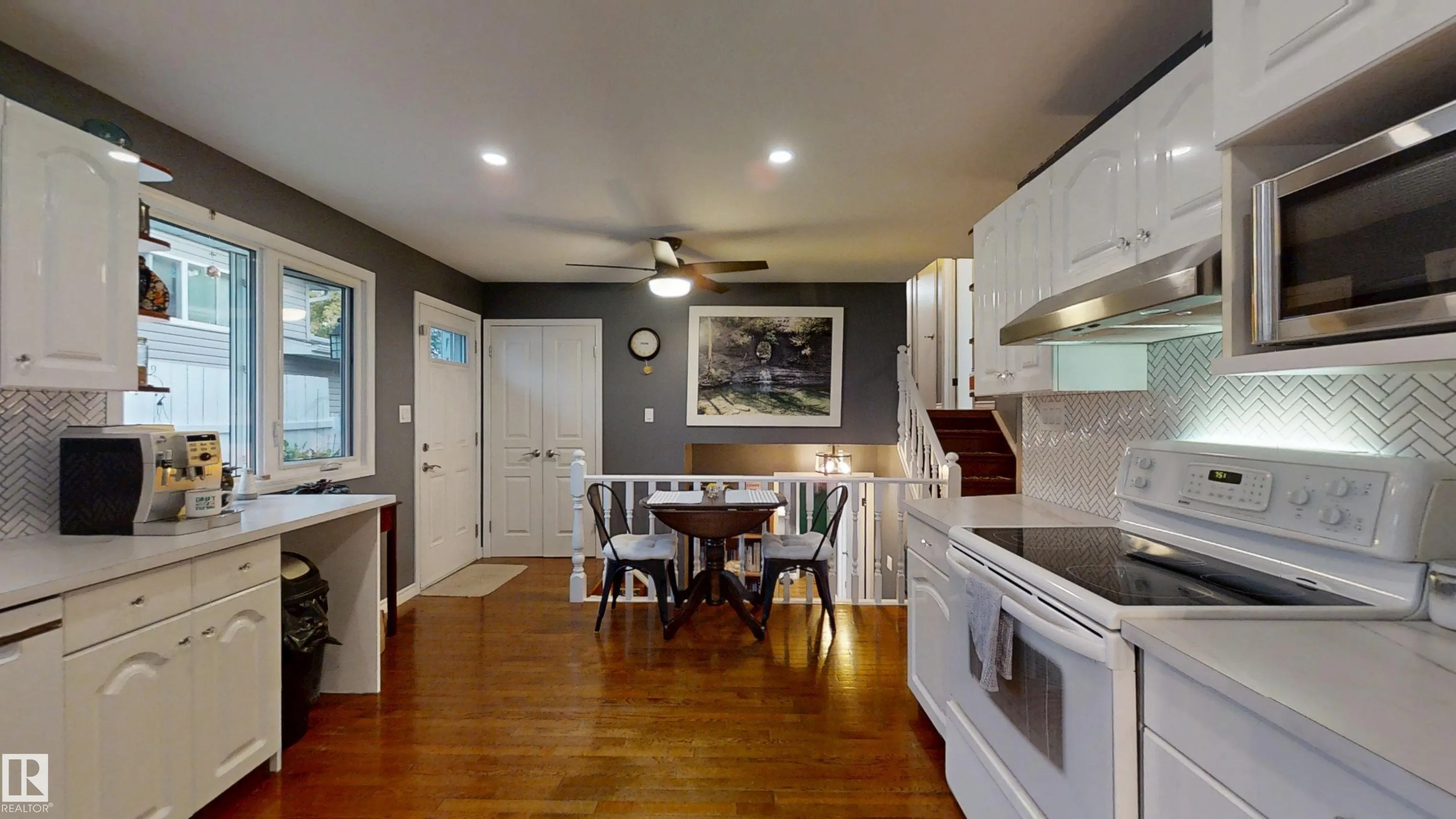 2 ANDERSON Court