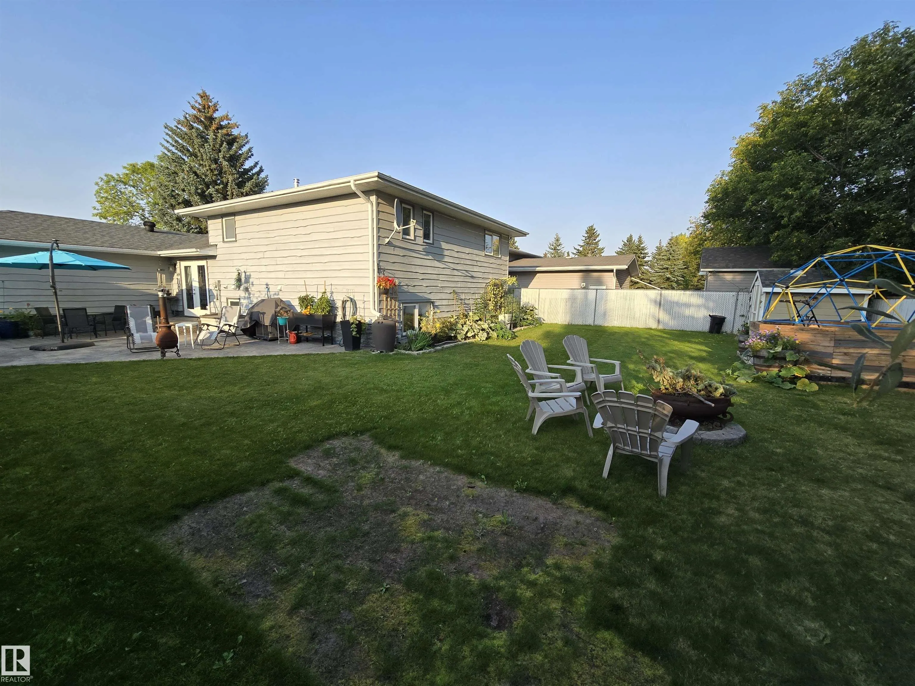 2 ANDERSON Court