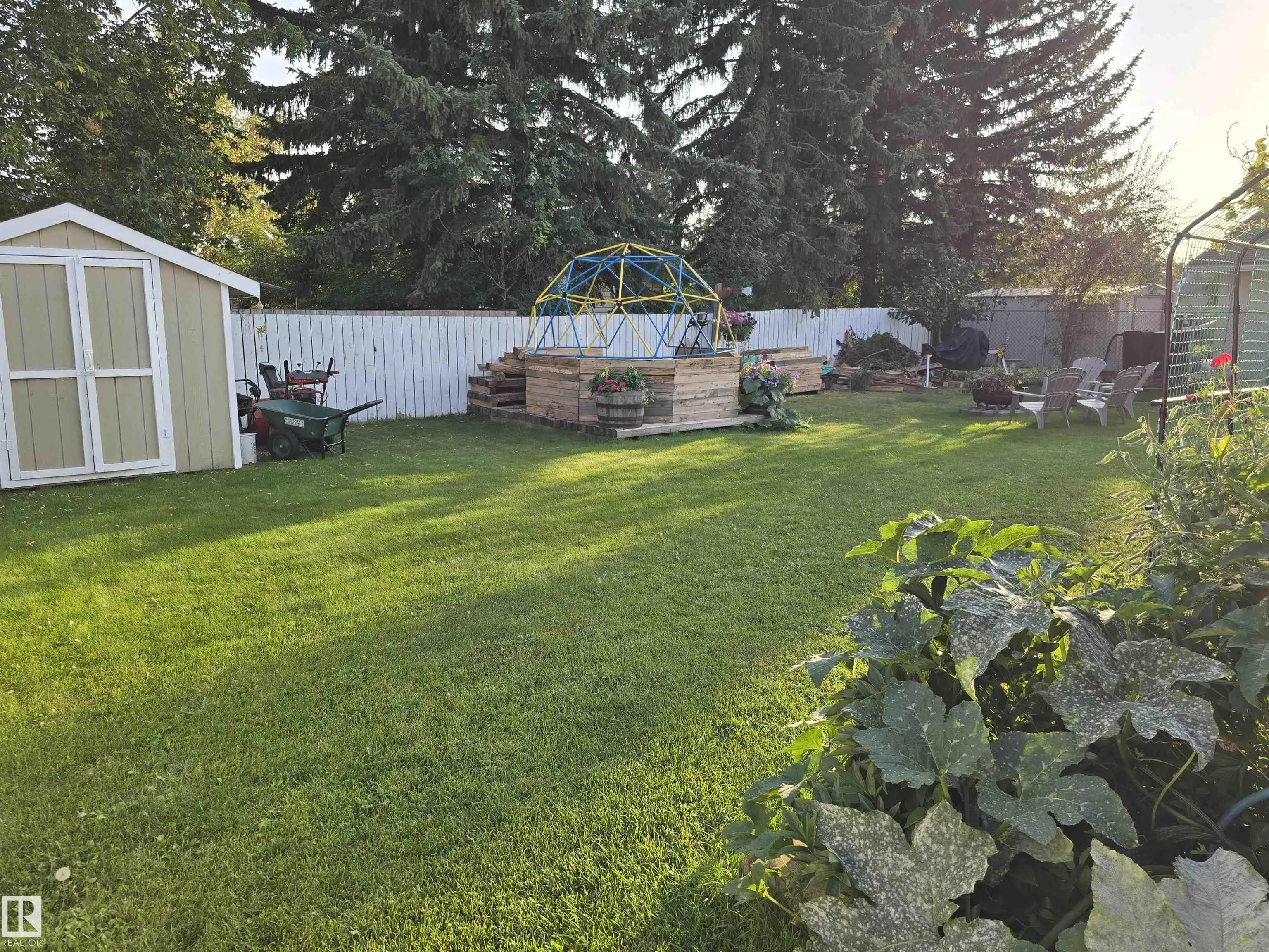2 ANDERSON Court