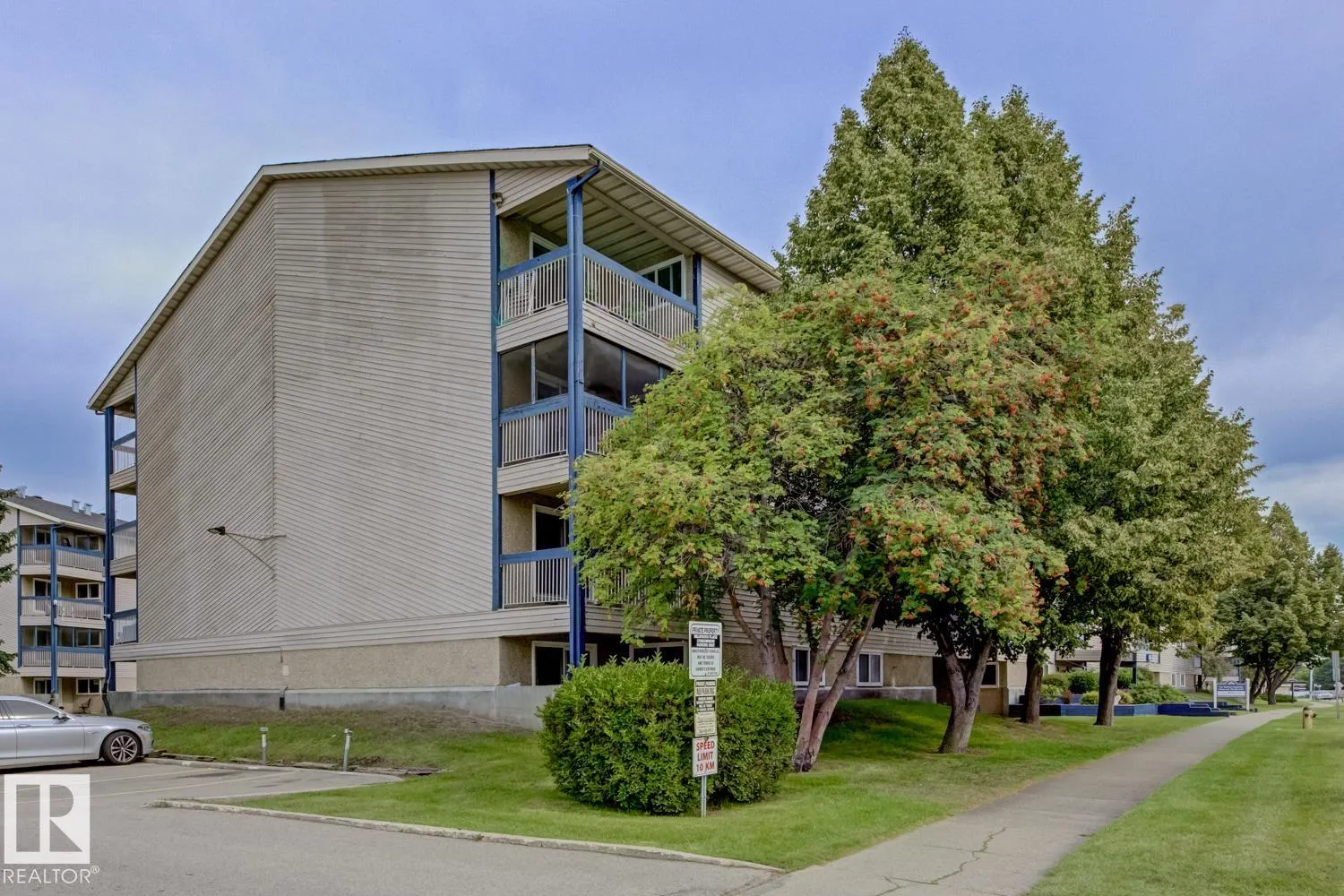 2620 MILL WOODS