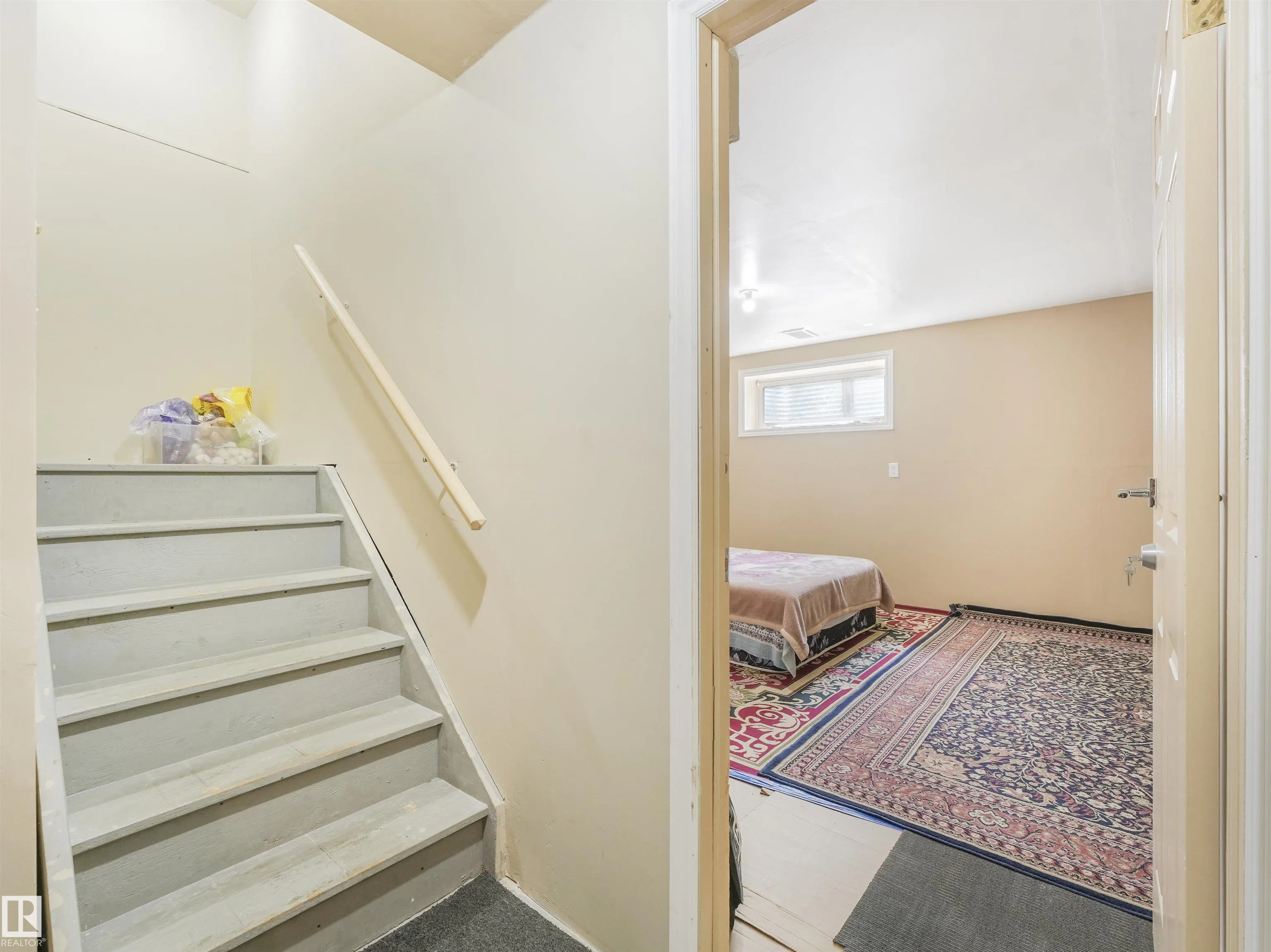655 TAMARACK Road